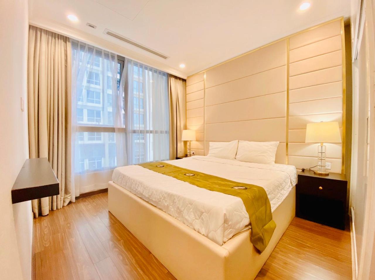 The Luxe Nest Landmark 81
