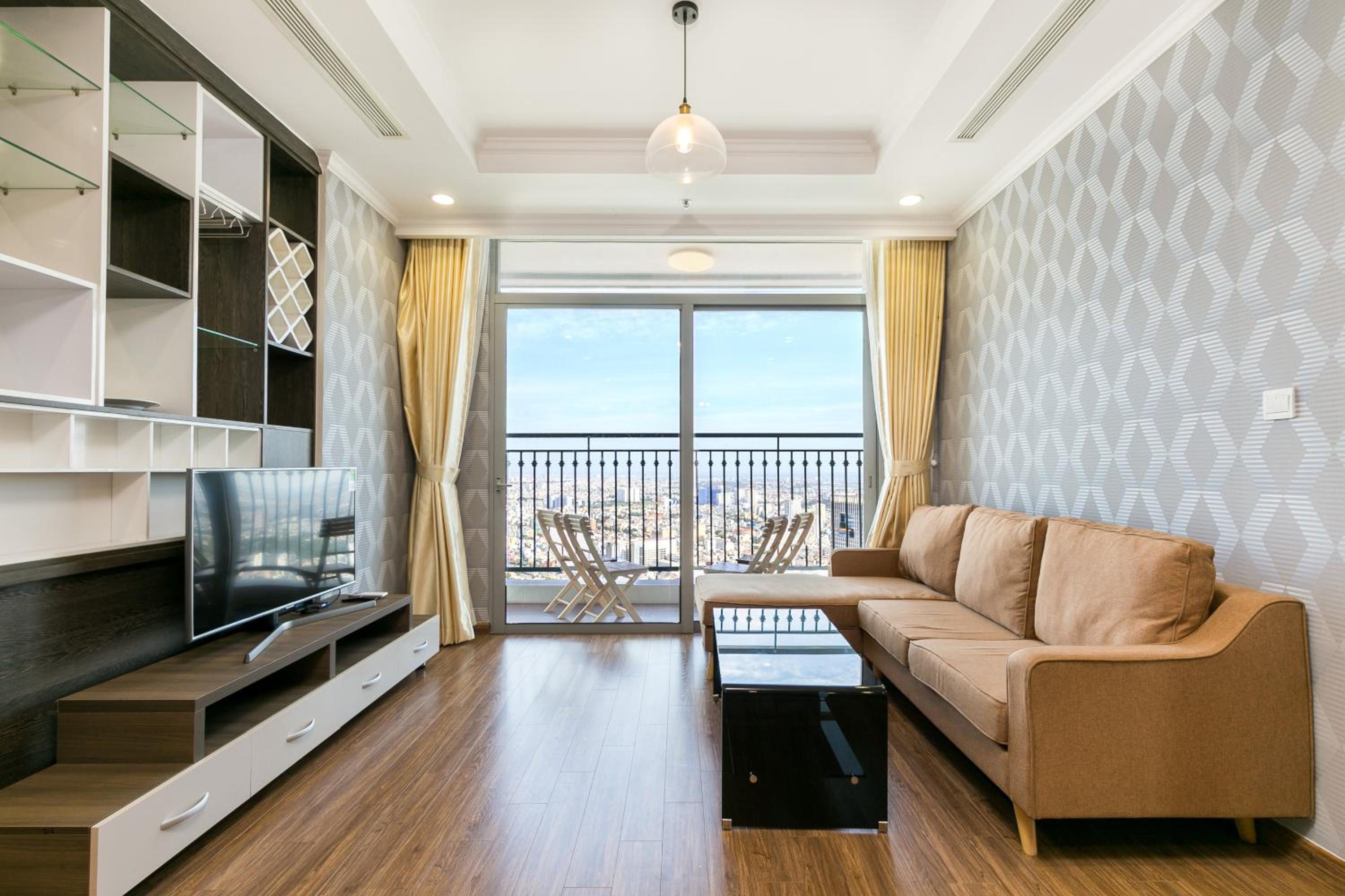 The Luxe Nest Landmark 81