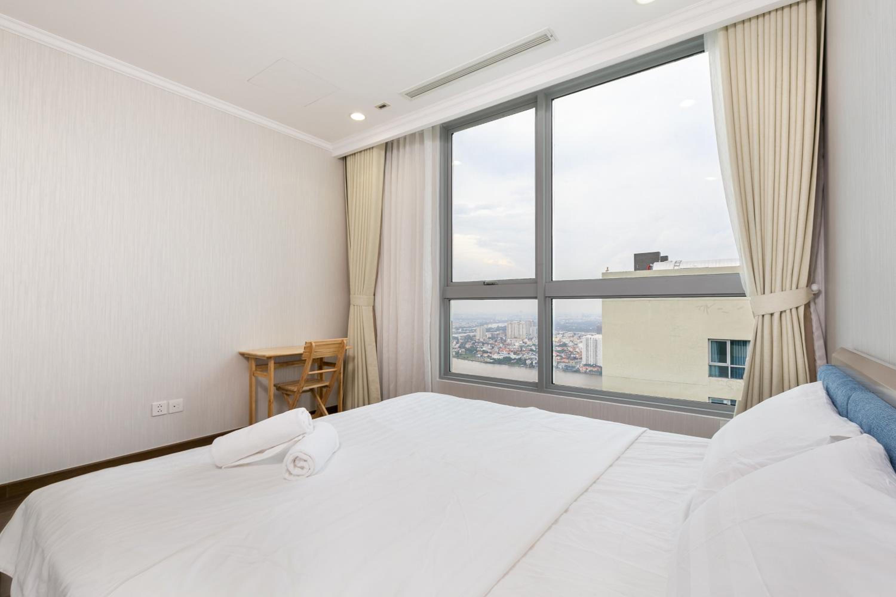 The Luxe Nest Landmark 81