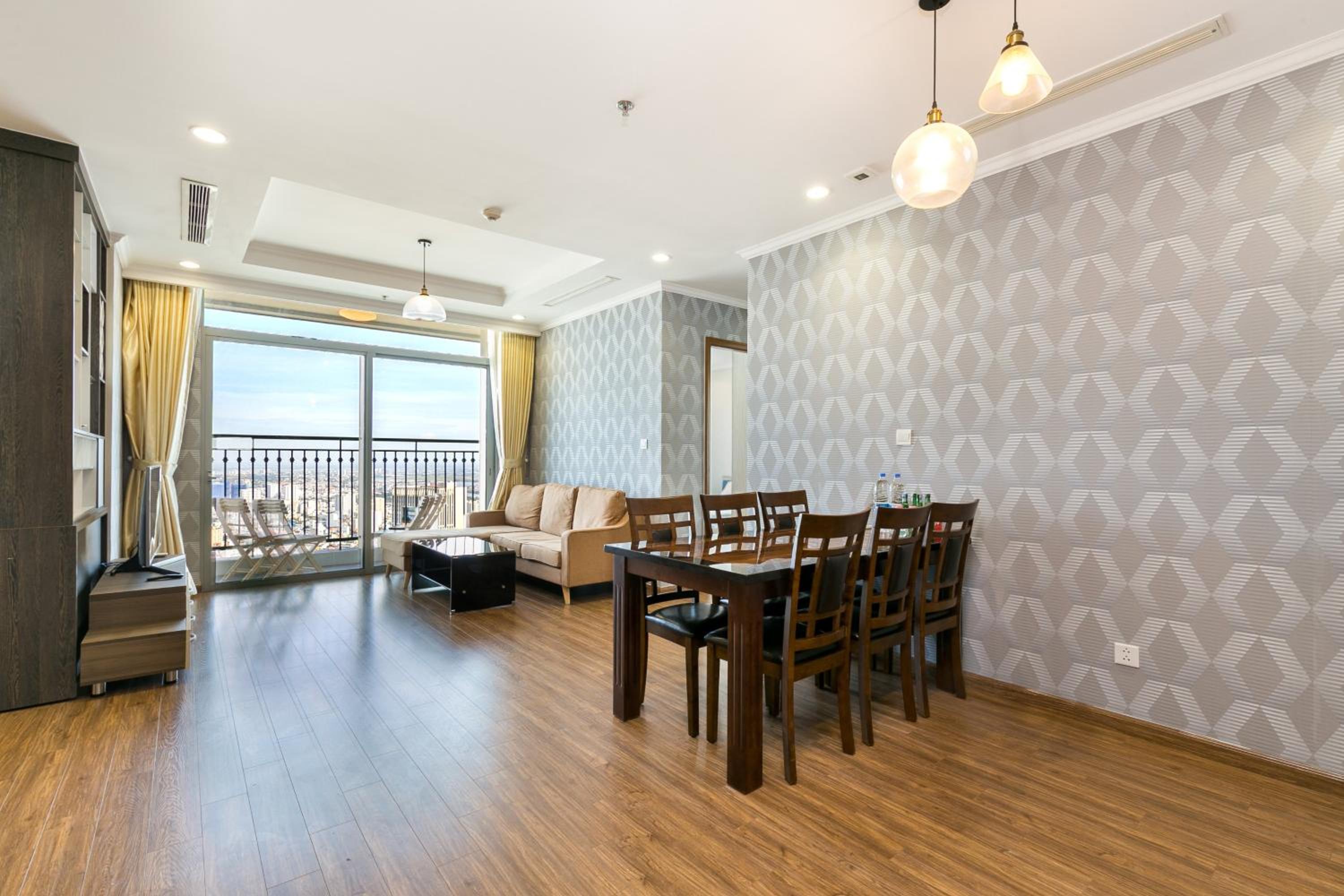 The Luxe Nest Landmark 81