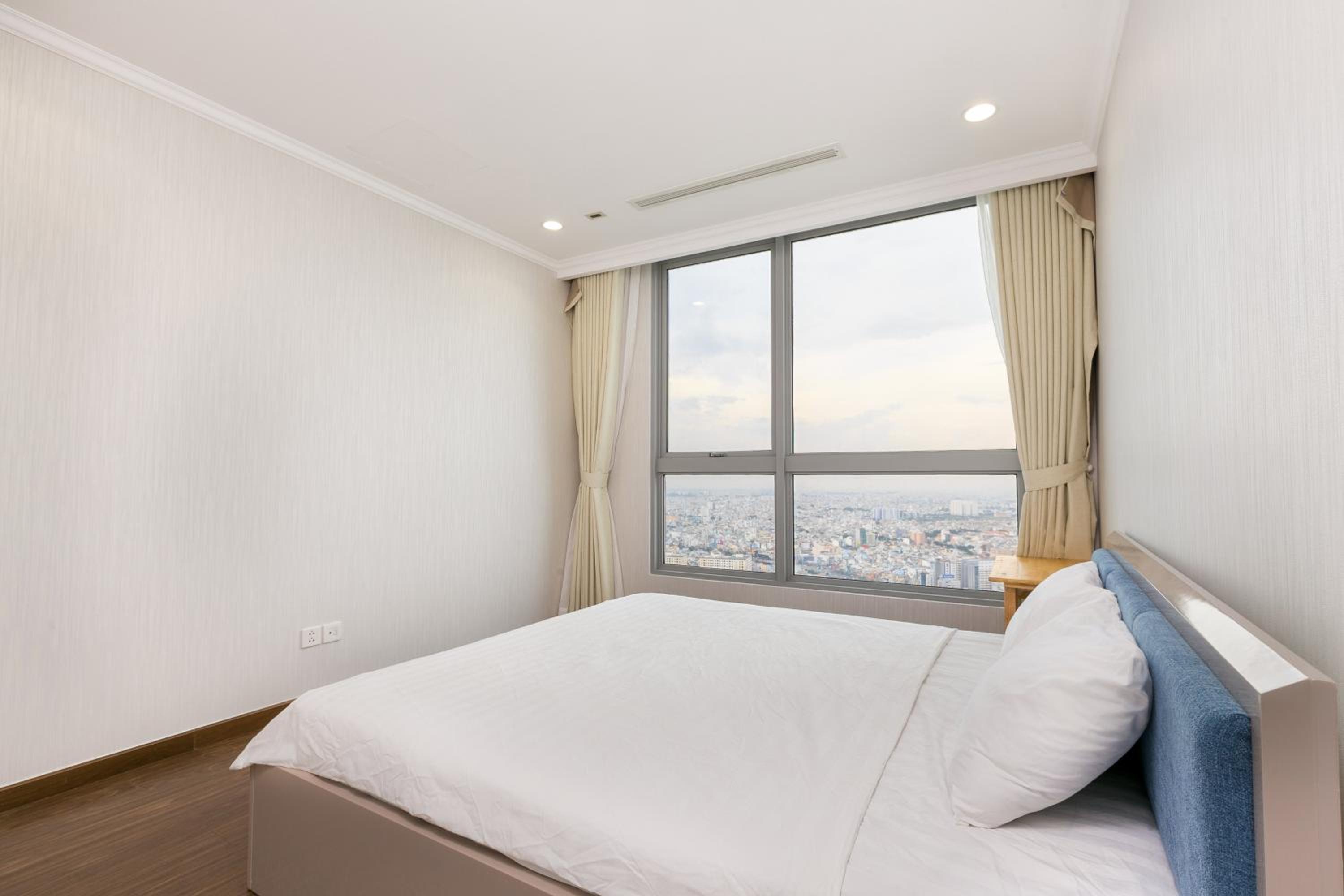 The Luxe Nest Landmark 81