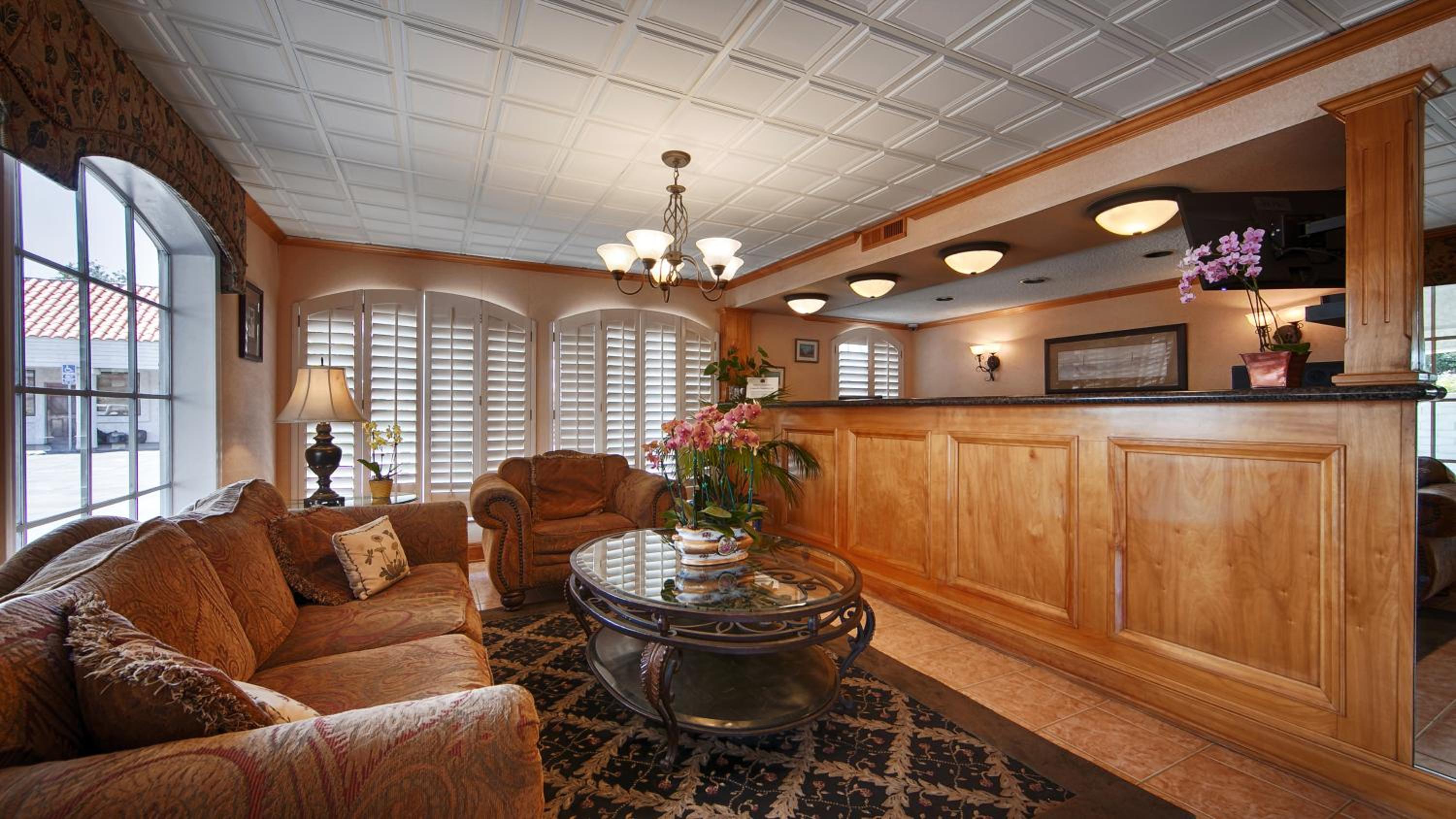 Camarillo Vacations - SureStay Hotel by Best Western Camarillo - Property Image 12