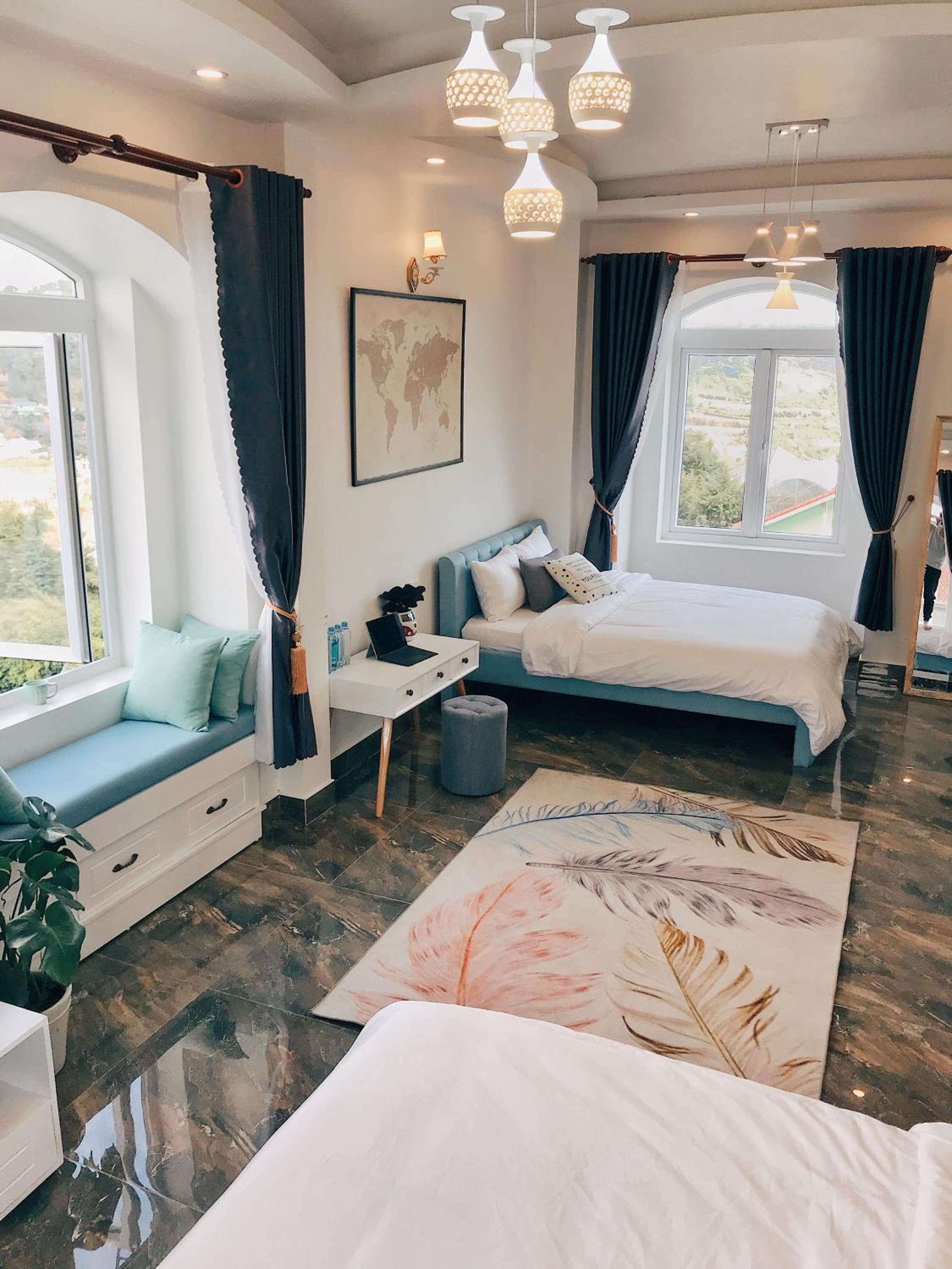 hotel room