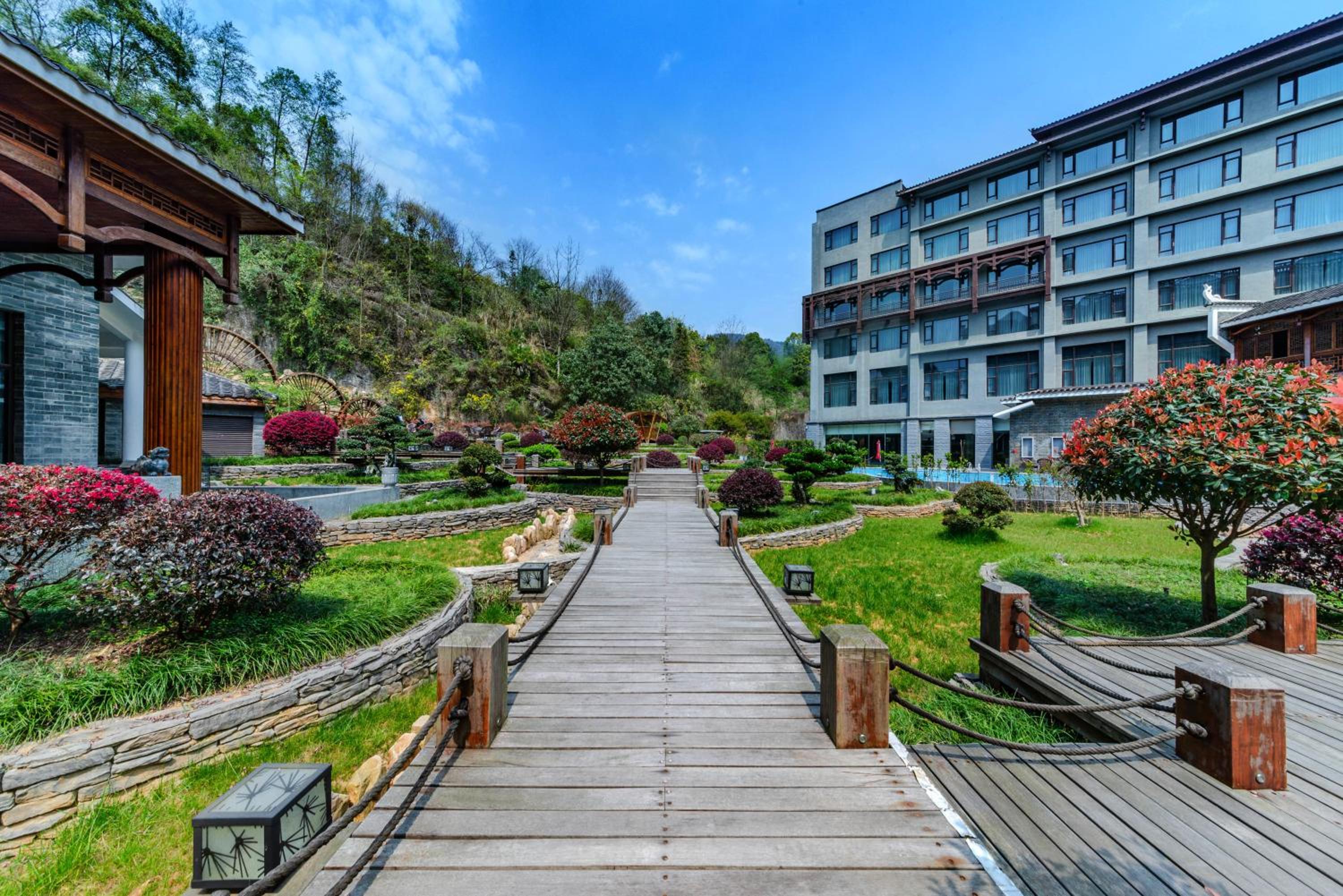 Howard Johnson Neodalle Resort Zhangjiajie