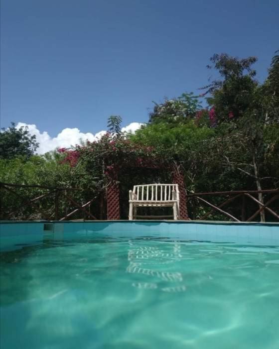 Sunset Villa's Tropical Garden House