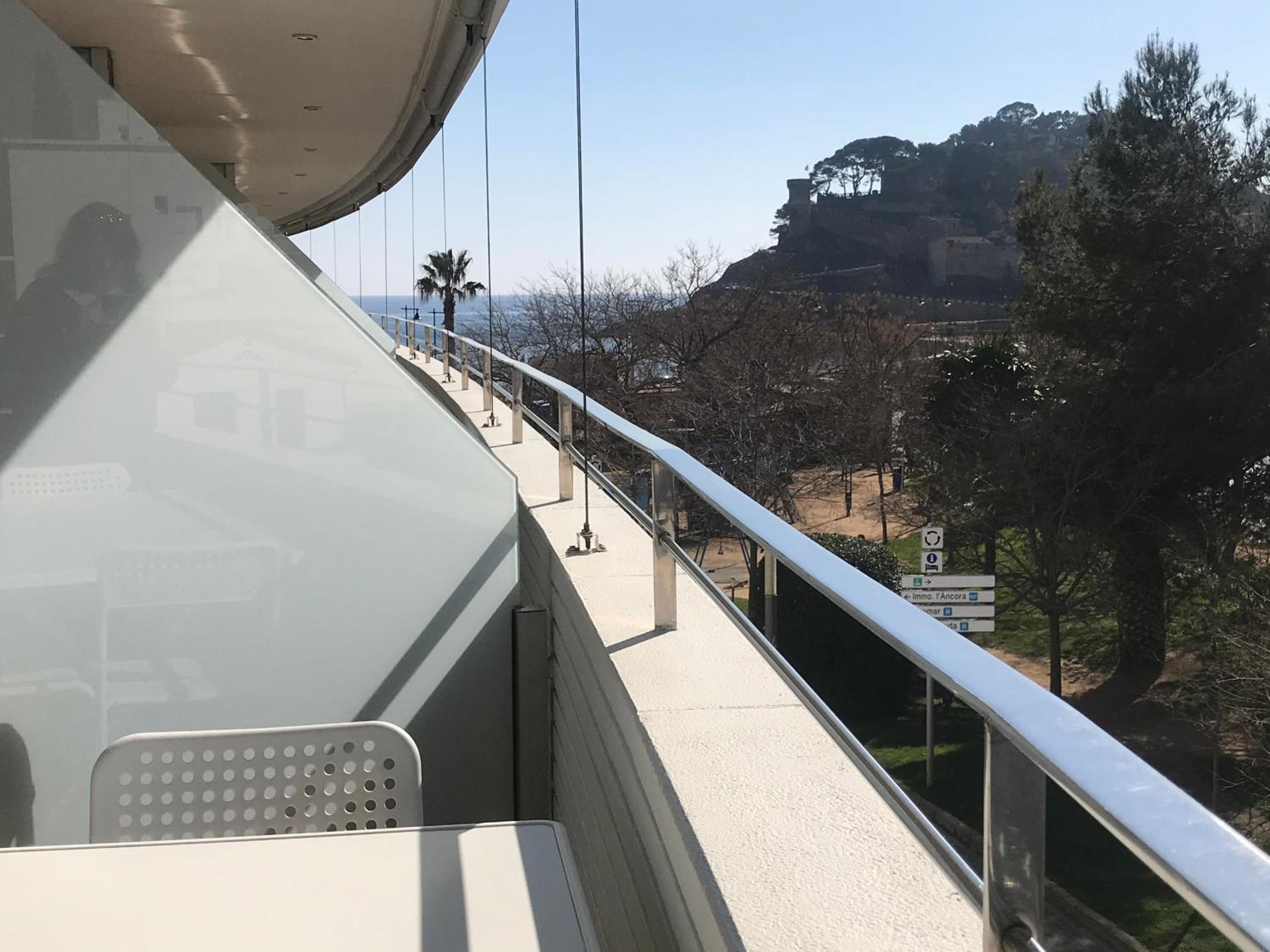 Hotel Lets Holidays Ancora 3 - Image 1