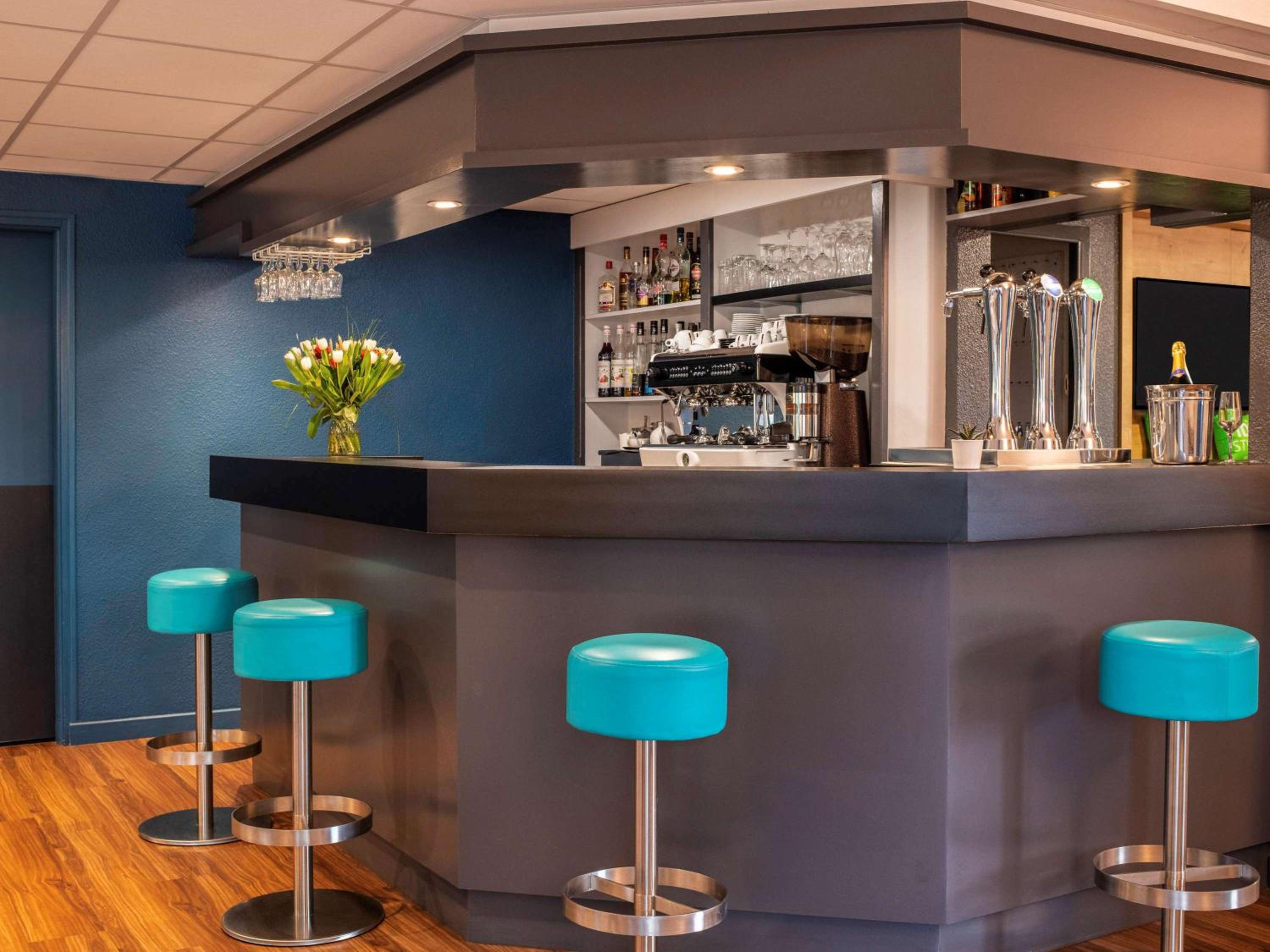 Quimper Vacations - ibis Styles Quimper - Property Image 2