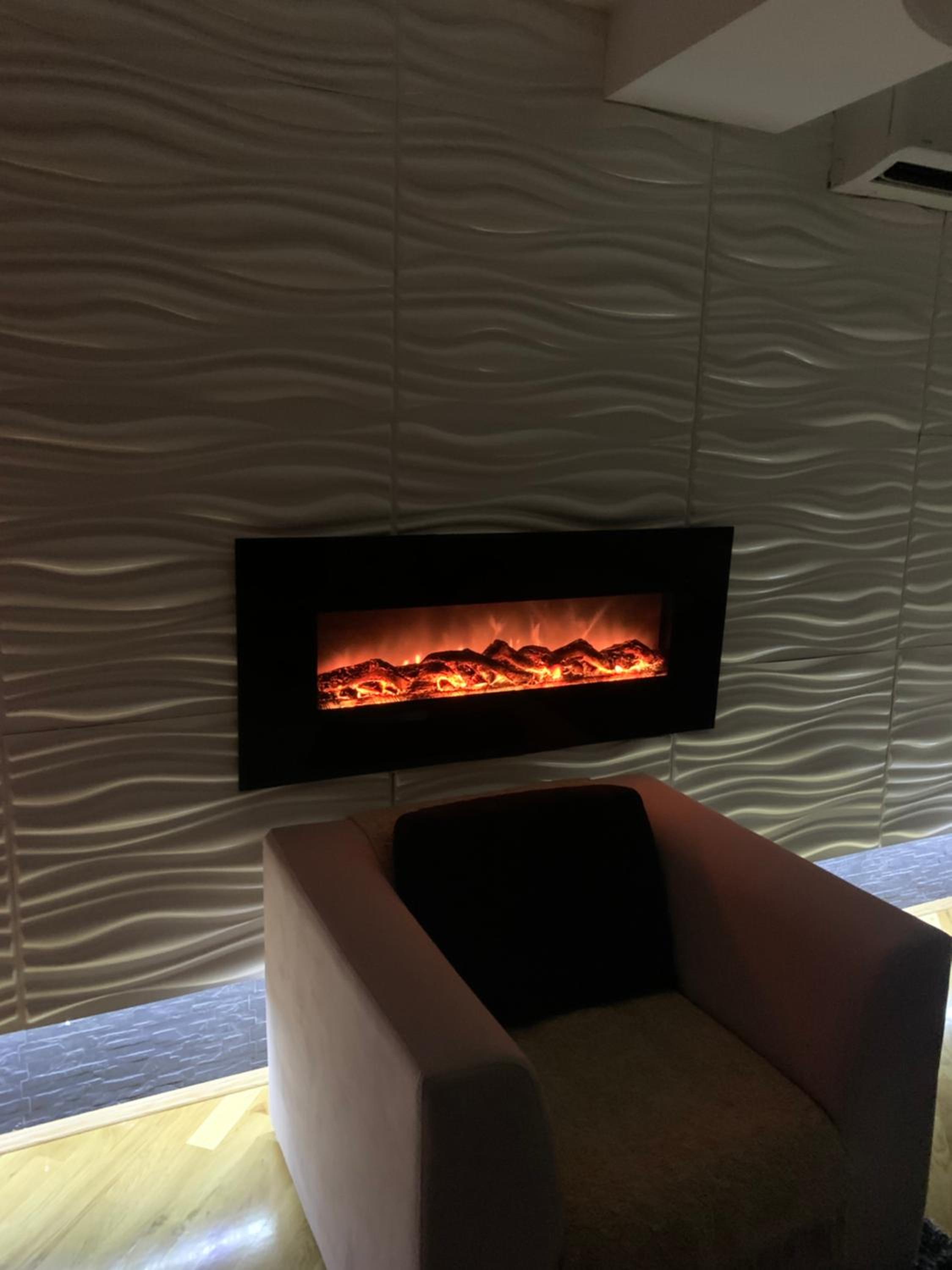 LUXURY SUITES MARKOV