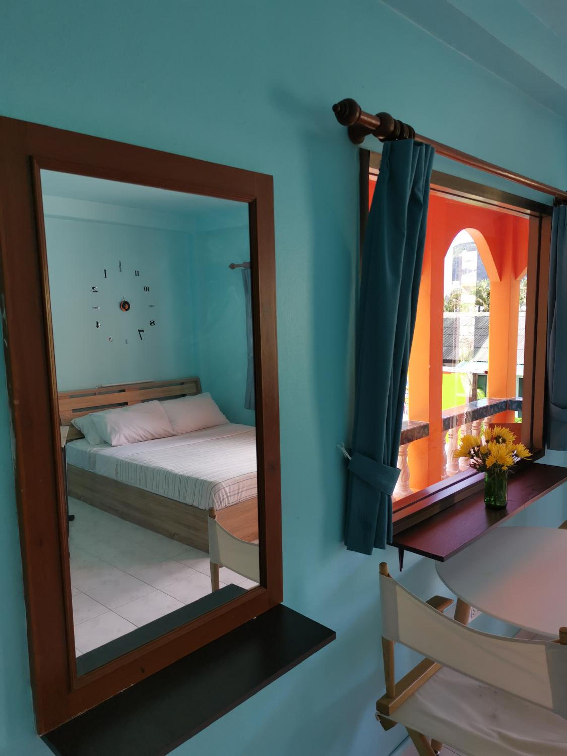 myPatong Social Hostel