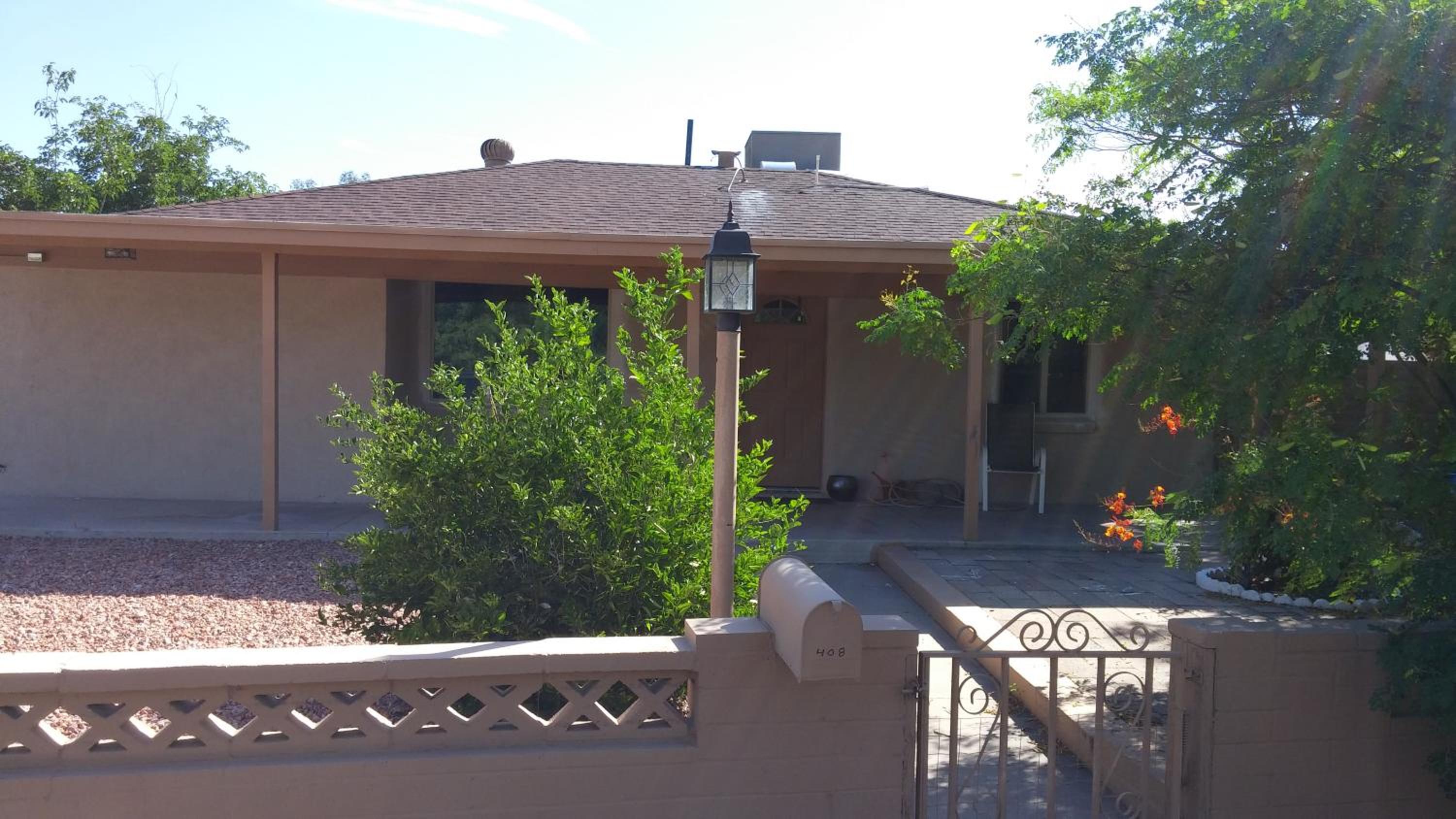 Quiet Desert Oasis off Swan Rd view 3