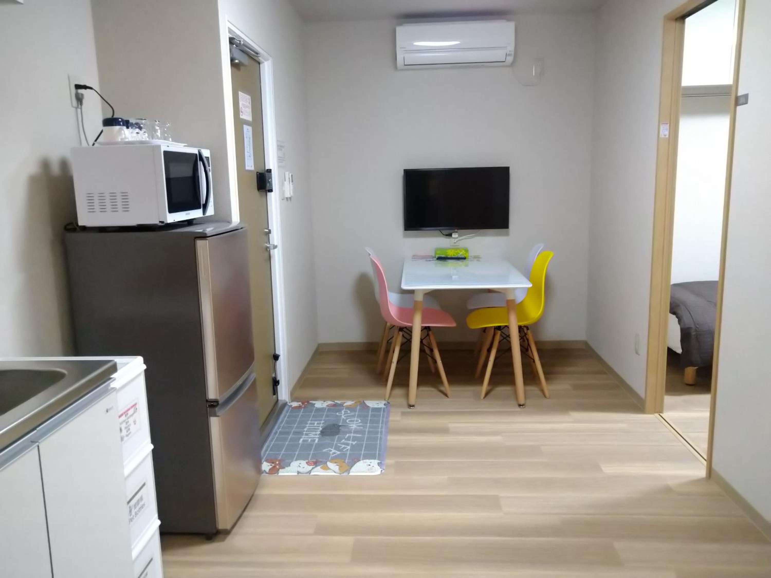 Issyuku Higashiueno Hotel
