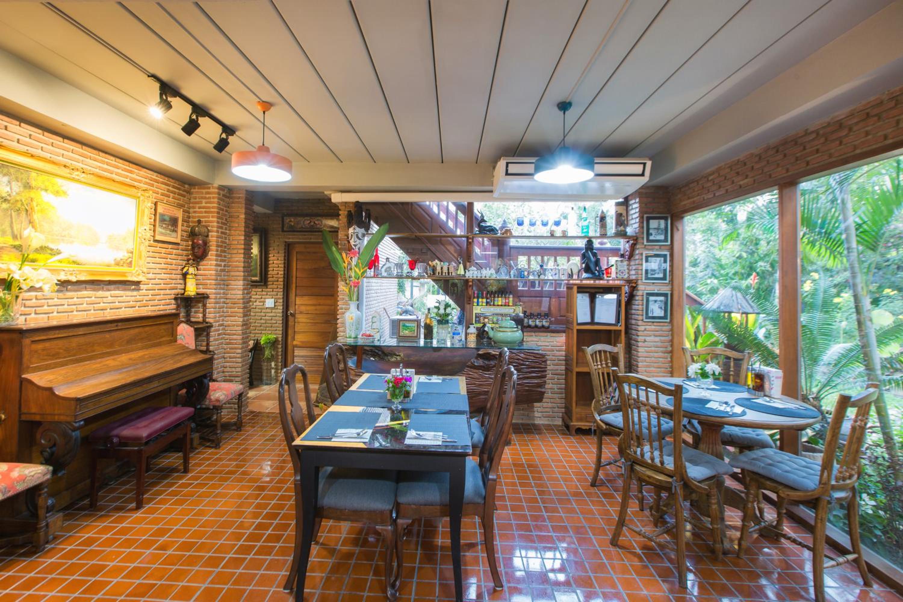 Cattani's Riverside Home