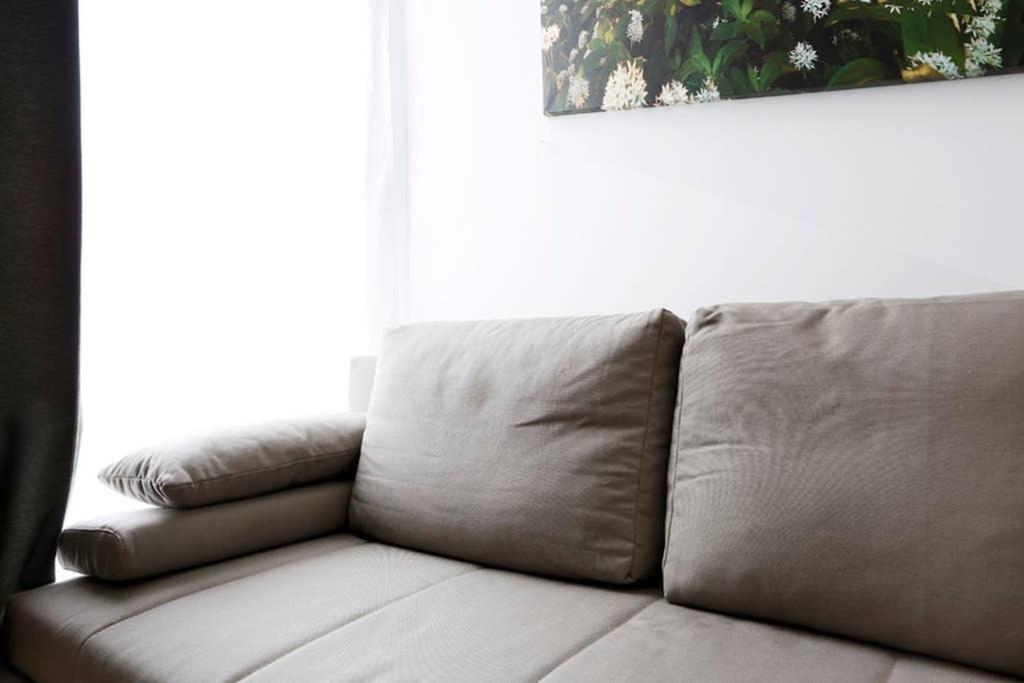 SC 06 by ROCKCHAIR Apartments l SUPERHOST Status l 4 Bedrooms Boxspringbeds 2 Bathrooms Balcony Elevator - Cozy Family & Business Flair welcomes you!