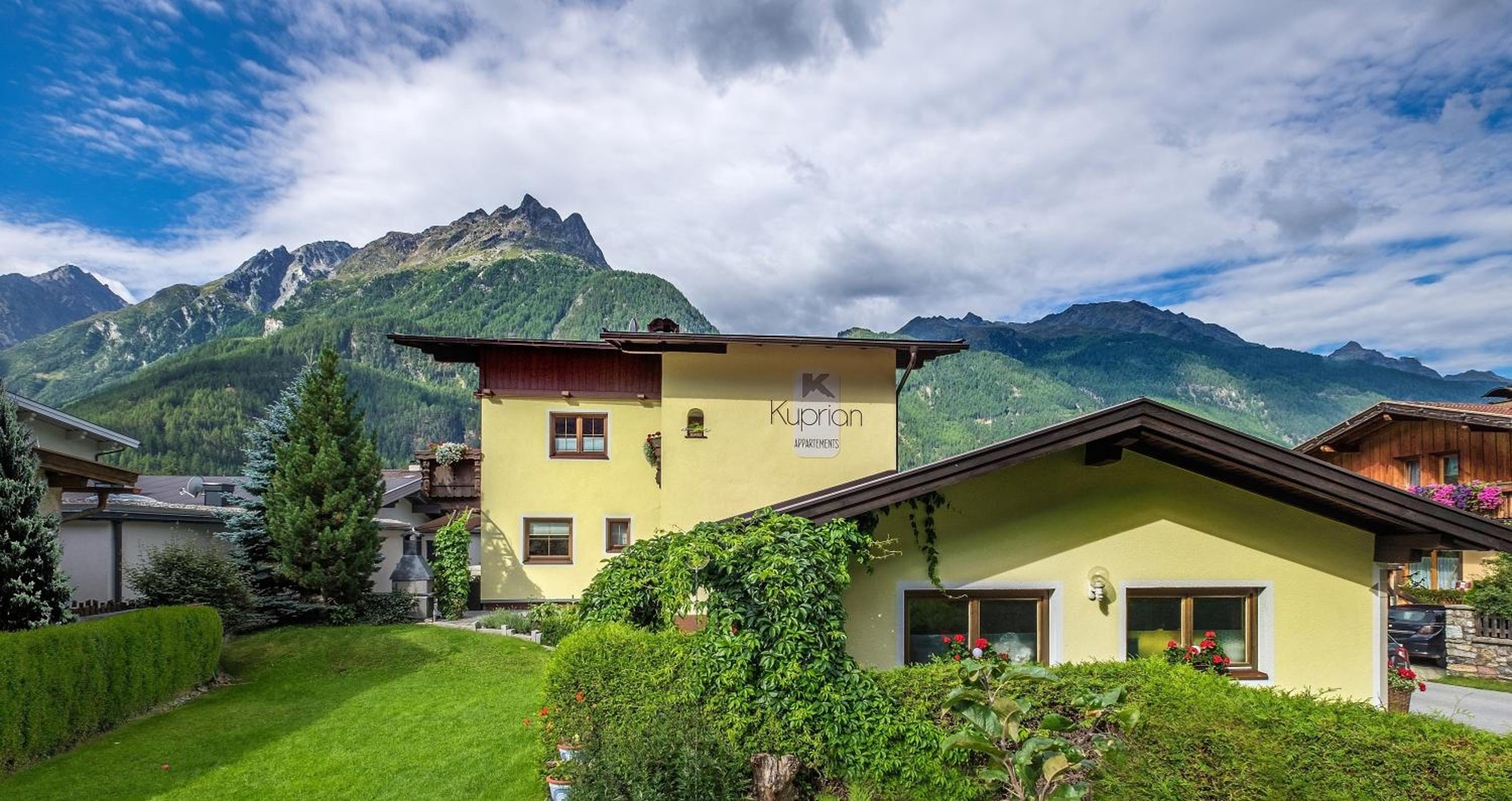 Appartements Kuprian view 2