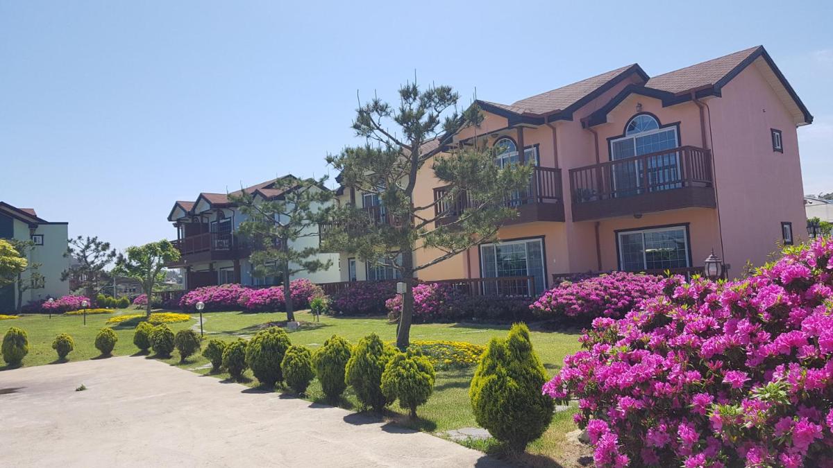 Jeju Time-Travel Pension