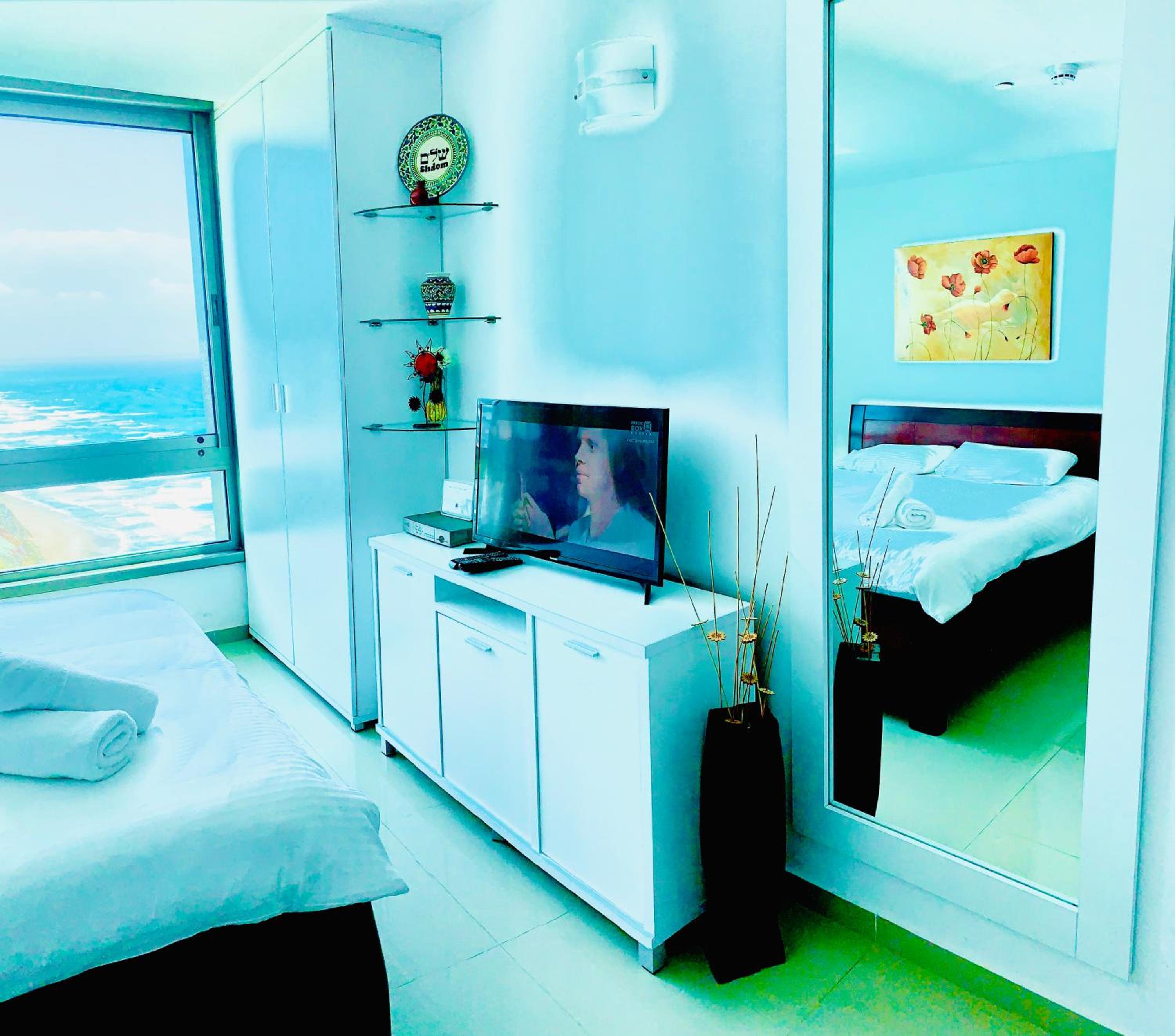 Sea Breeze Apartments