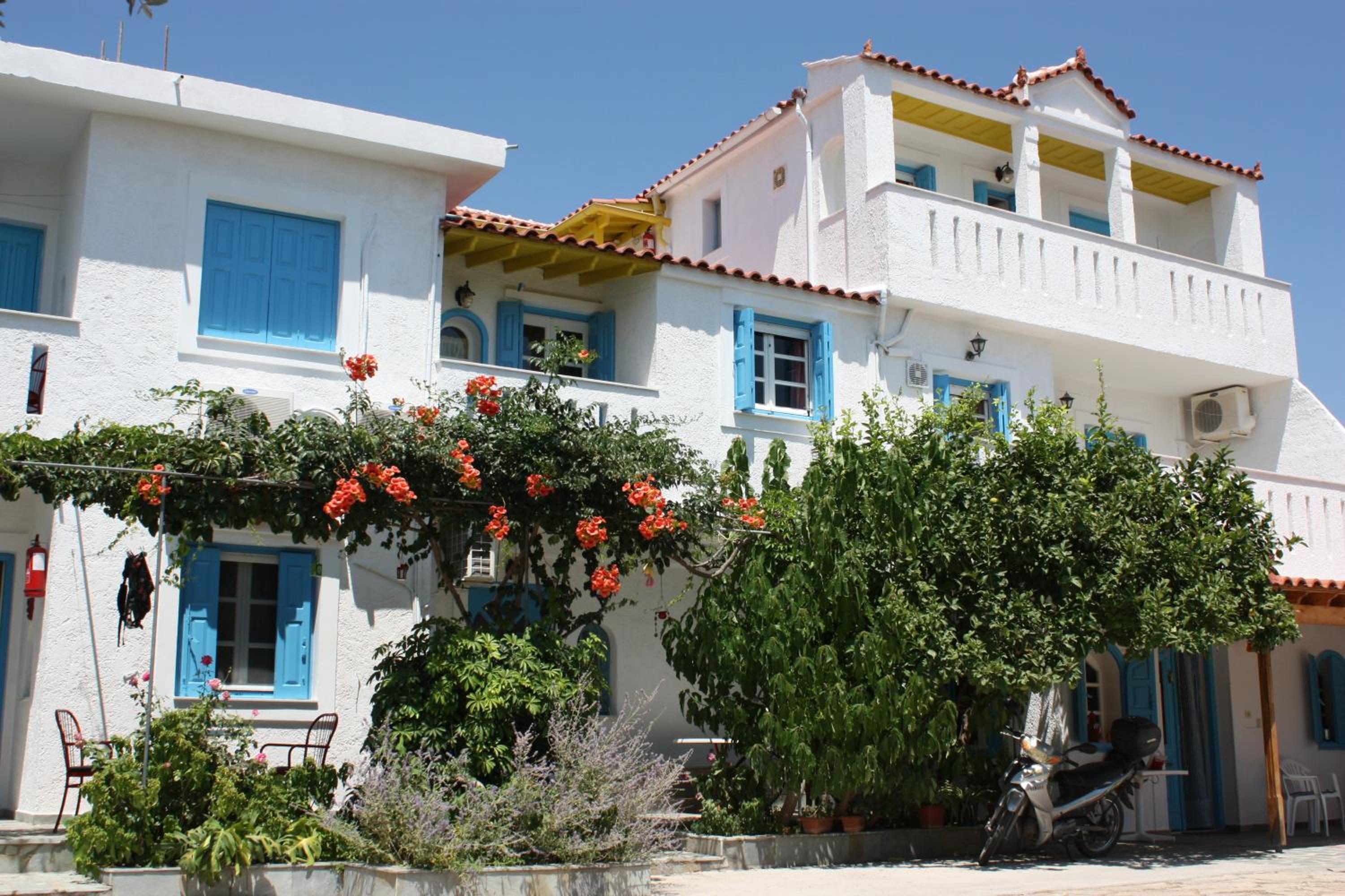 PELAGIA KAMPOS MARATHOKAMPOU APARTMENTs view 5
