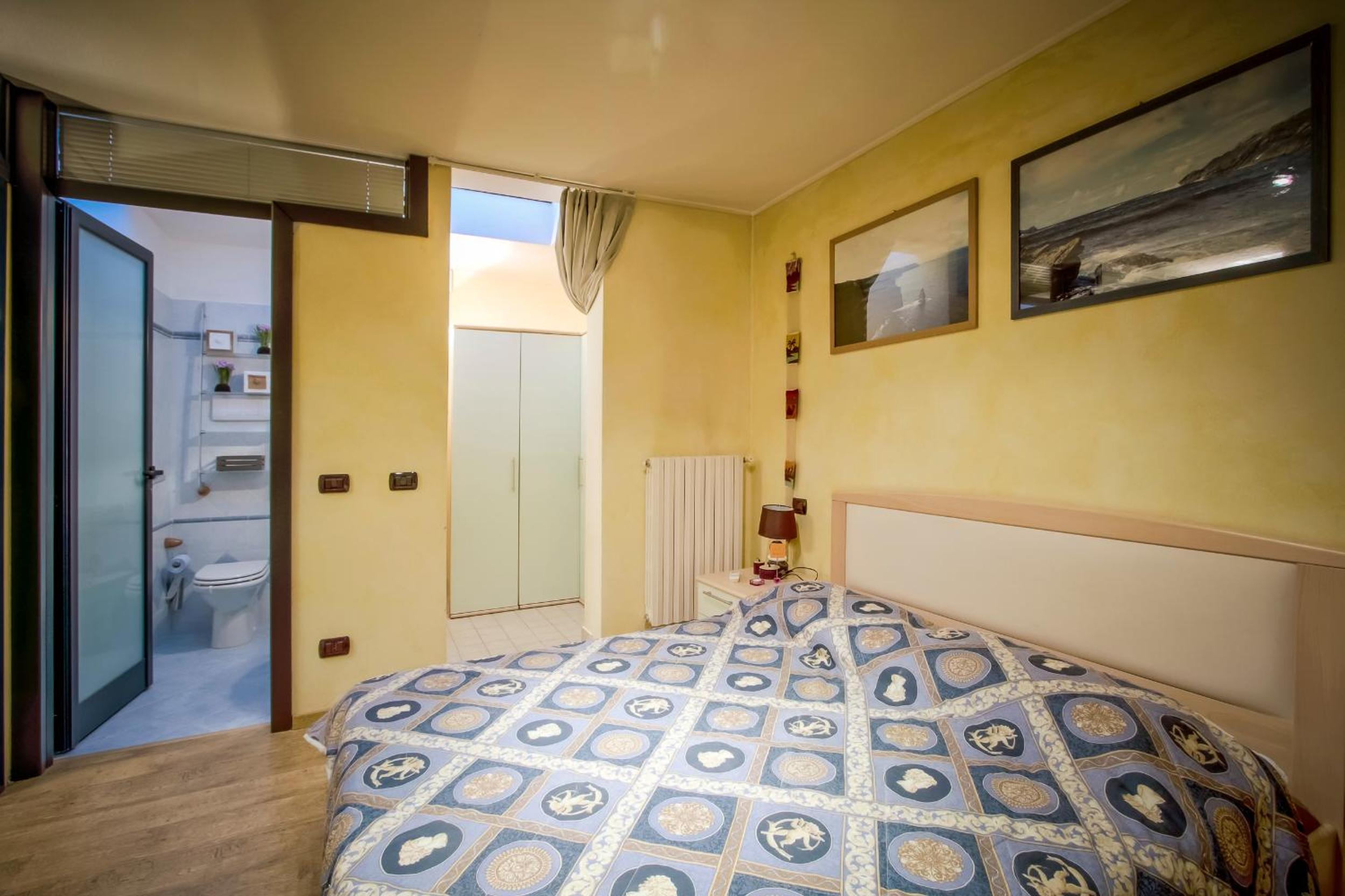 Nice Atmosphere in Casa Deborah - Italian Homing view 3