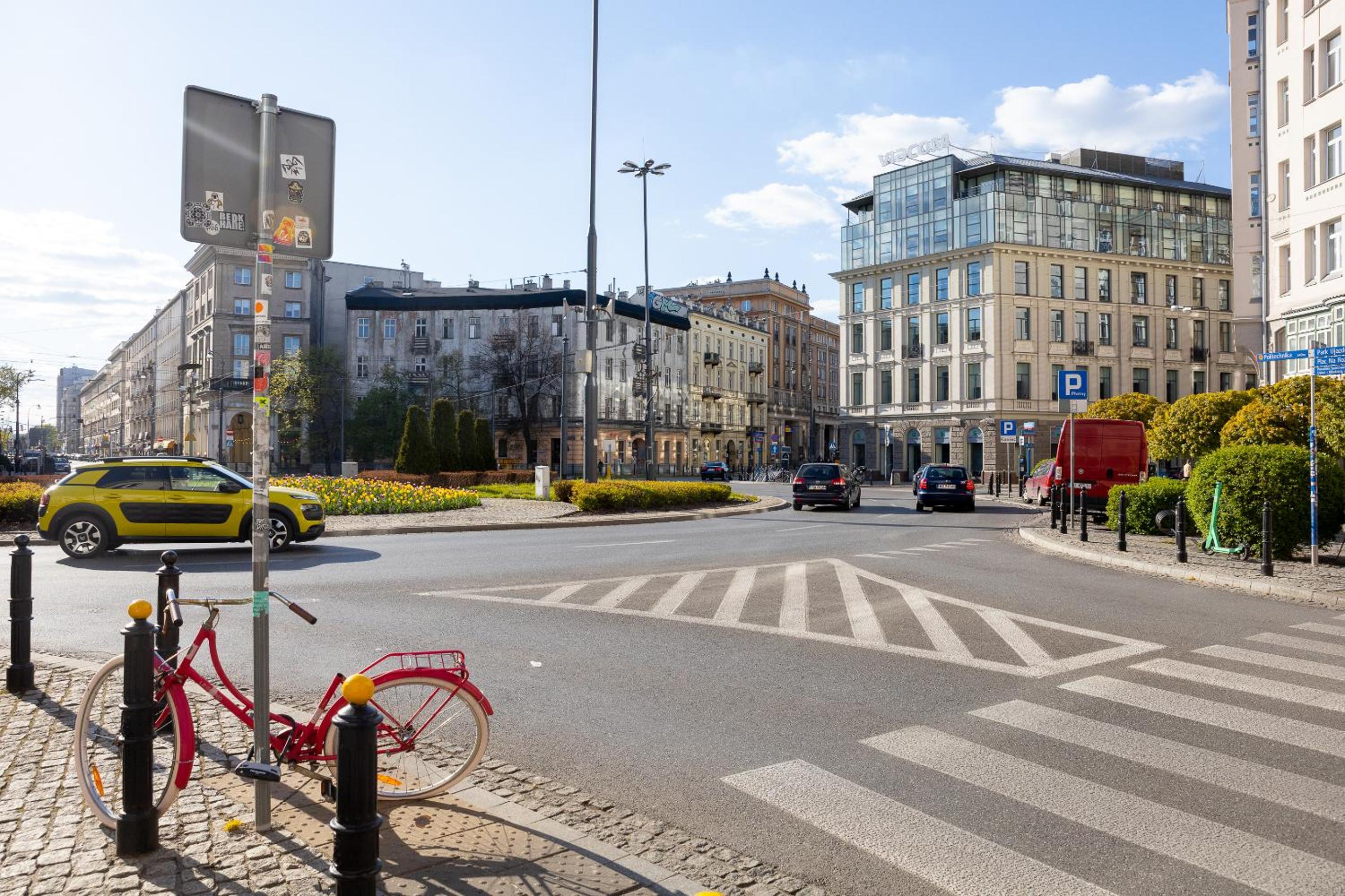 Photo 36