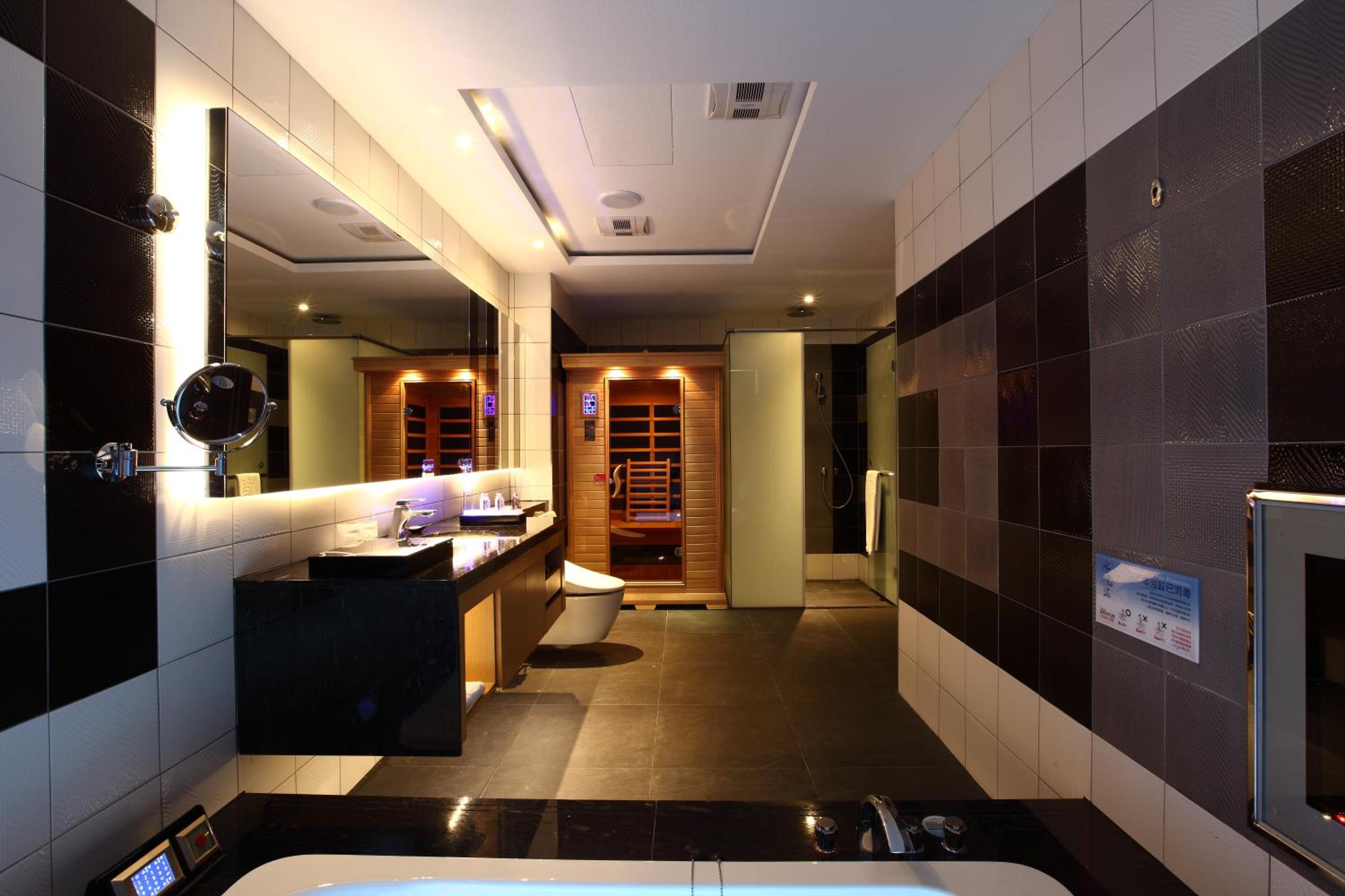 Icloud Luxury Resort & Hotel