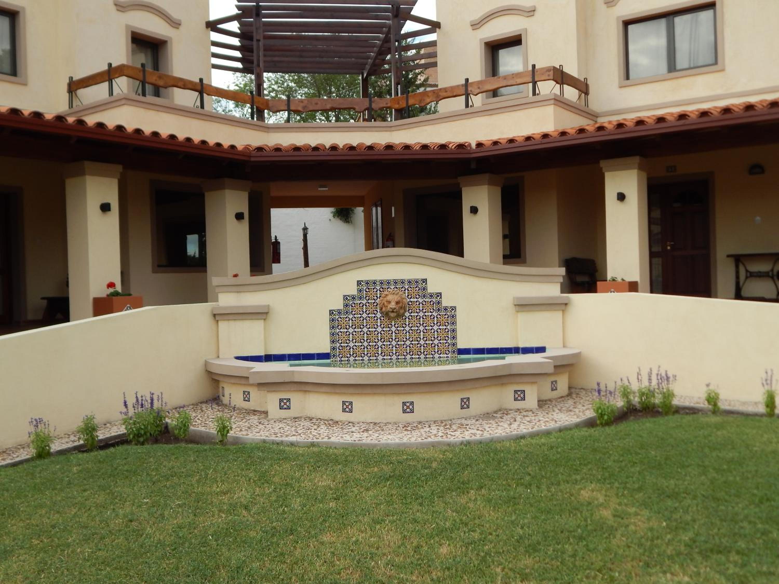 Raices del Carolino - Suites de Altagracia
