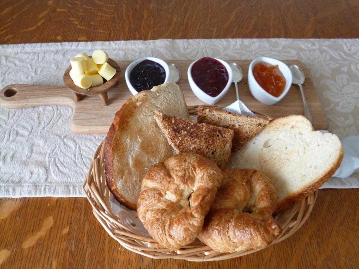 Hall Farm Bed & Breakfast