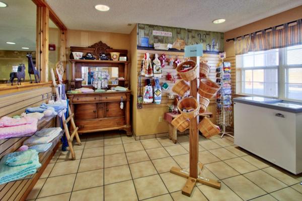 Western Skies Inn & Suites