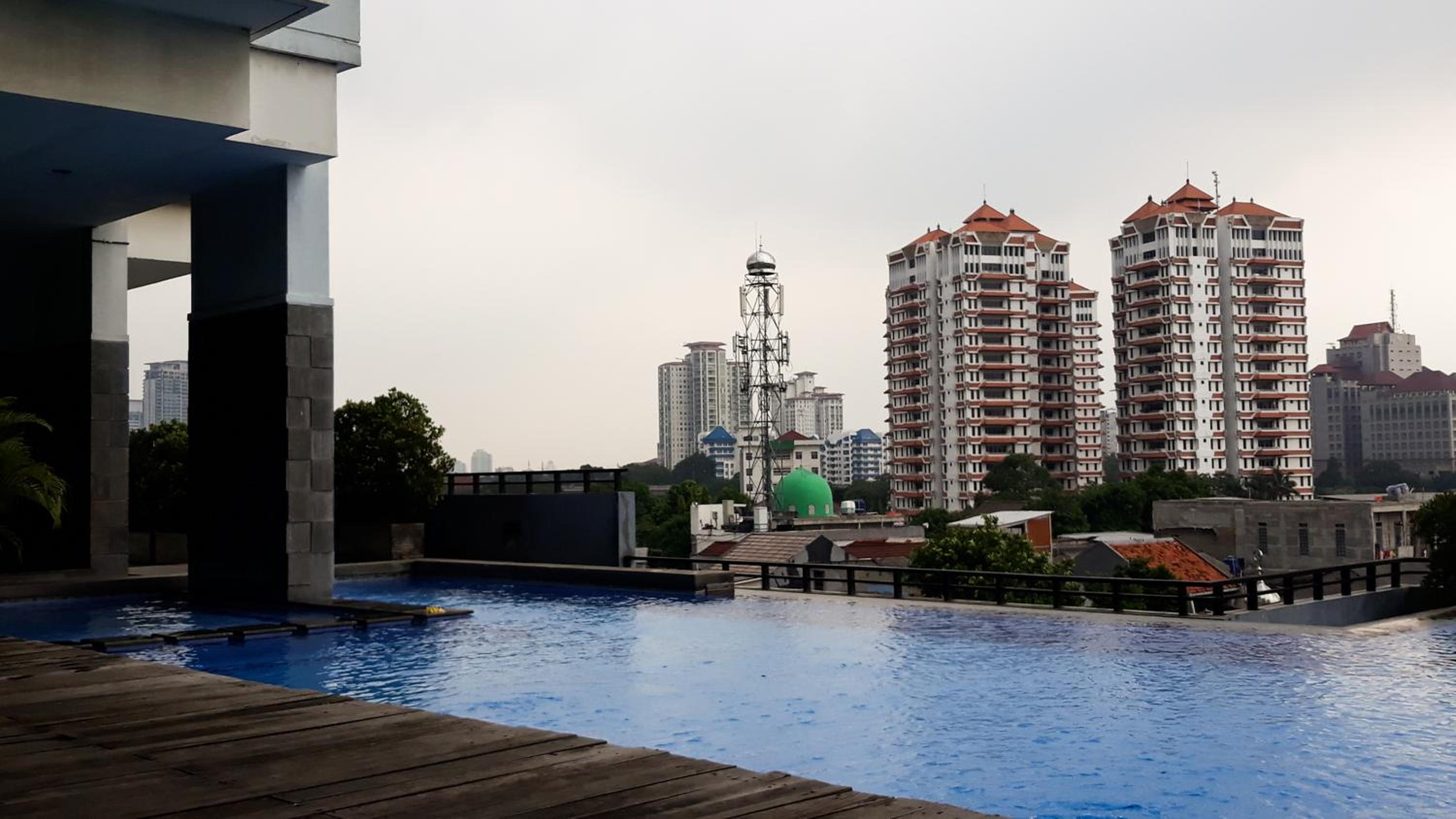 Cozy and Minimalist 2BR at Marbella Kemang Apartment By Travelio