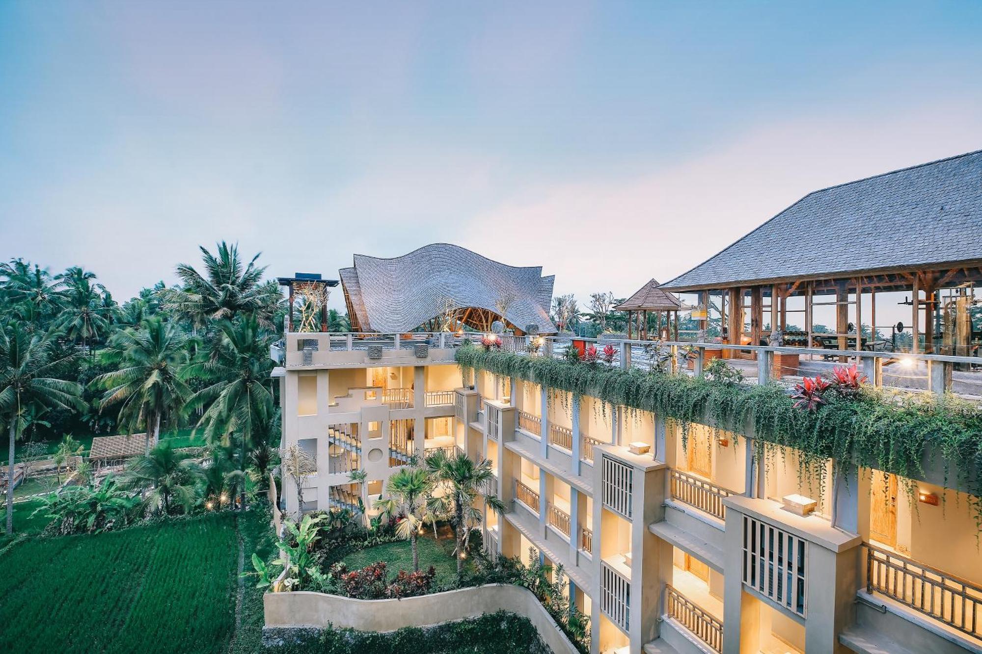 Hotel Kuwarasan A Pramana Experience