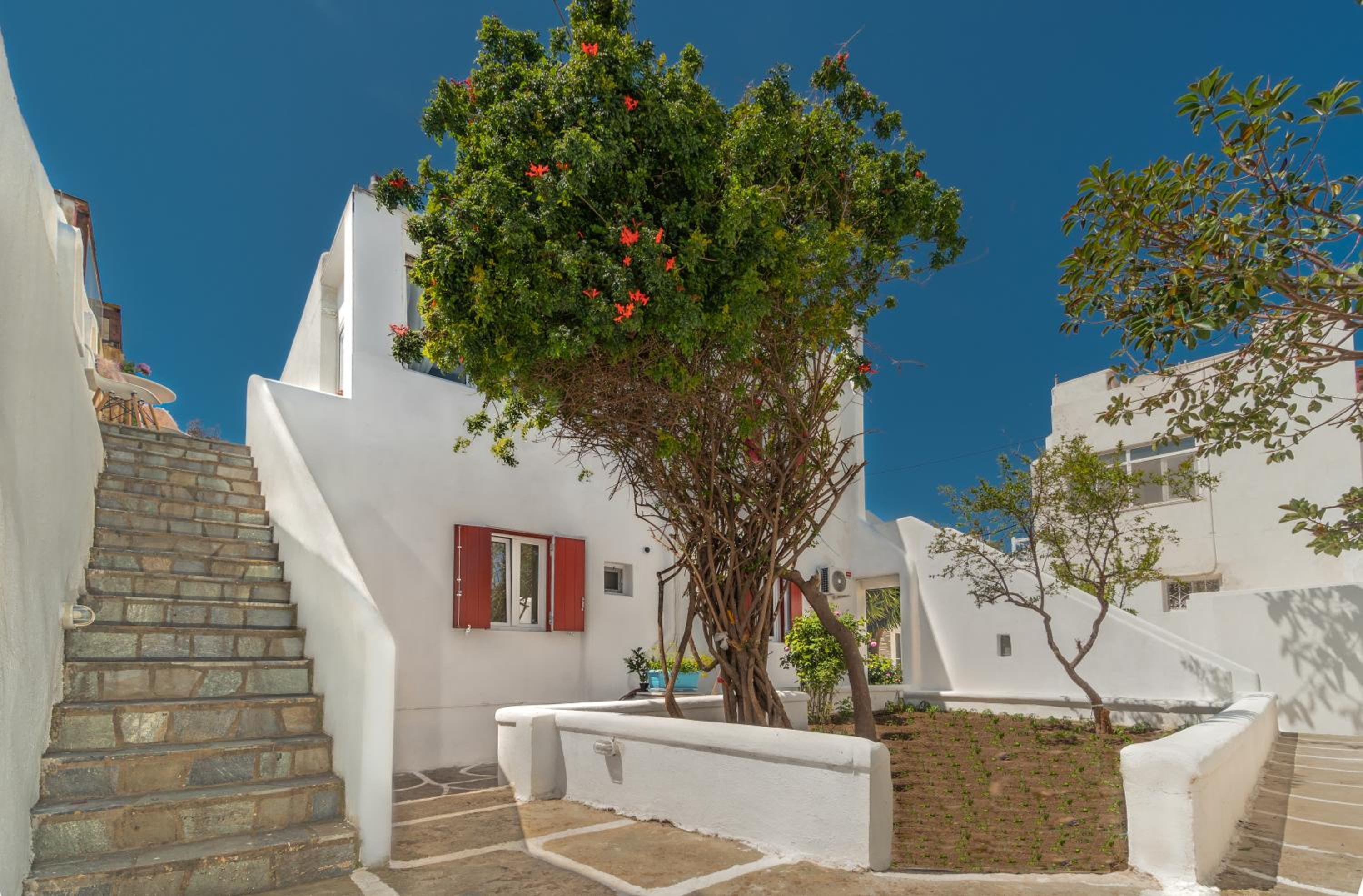 Dimelal Mykonos Town Apartments - Image 4