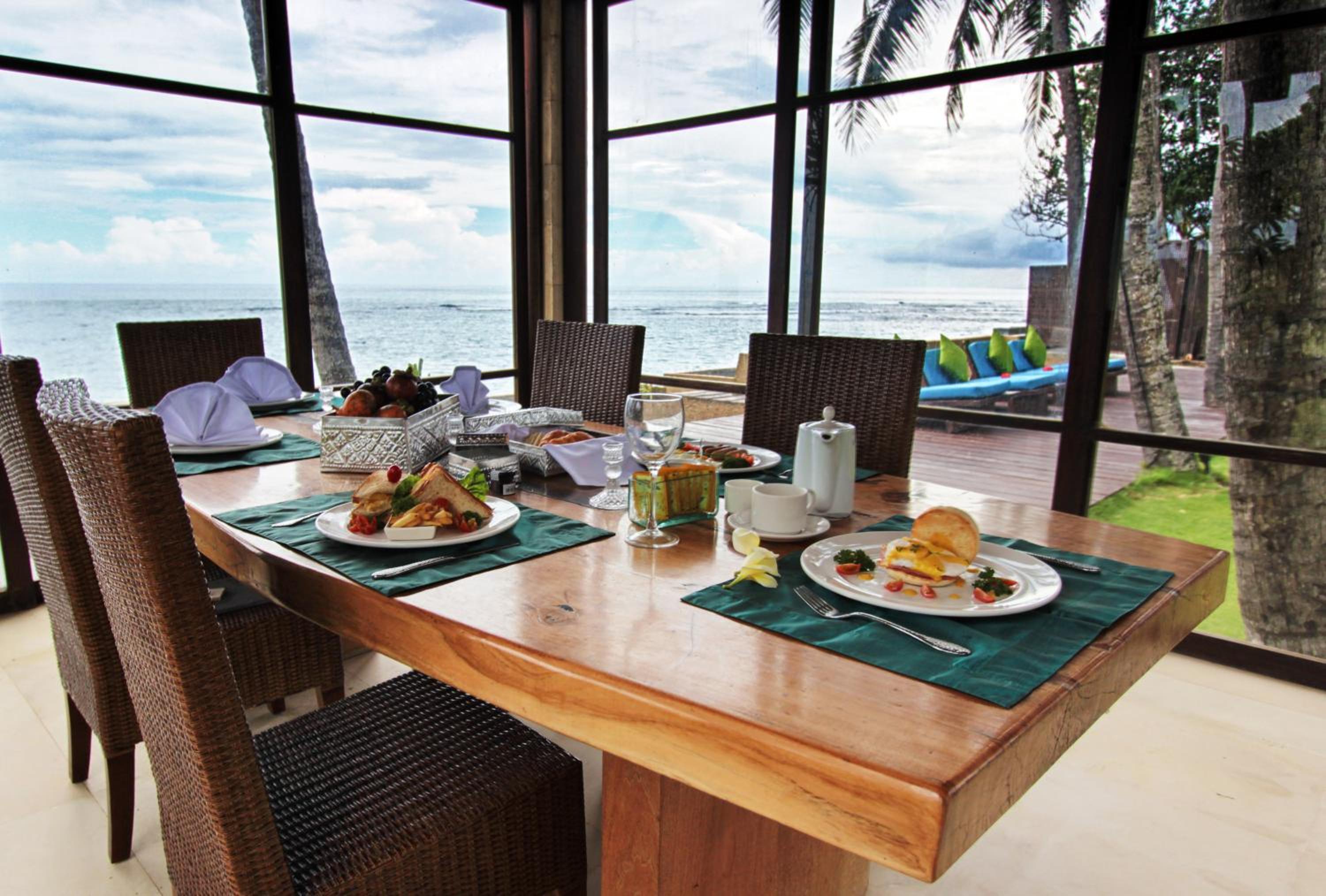 Villa Samudra Luxury Beachfront