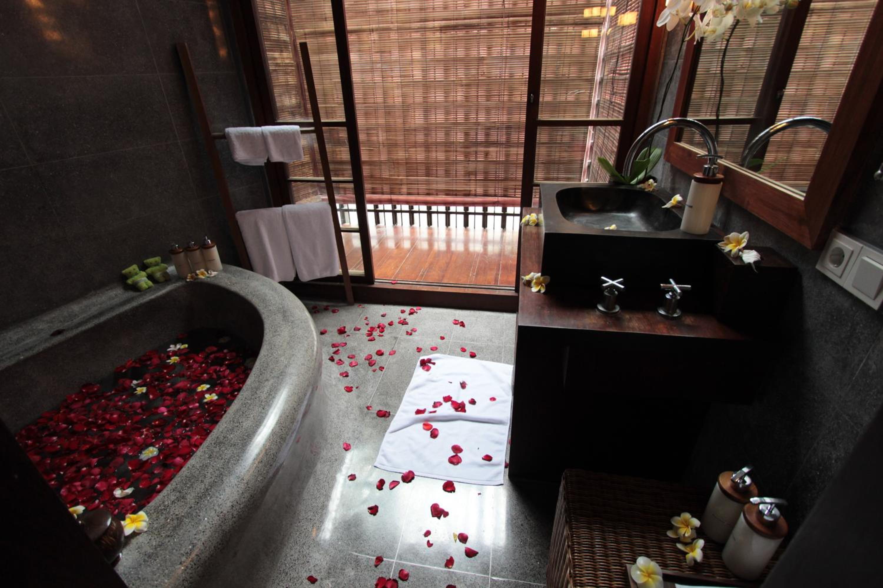 Villa Samudra Luxury Beachfront
