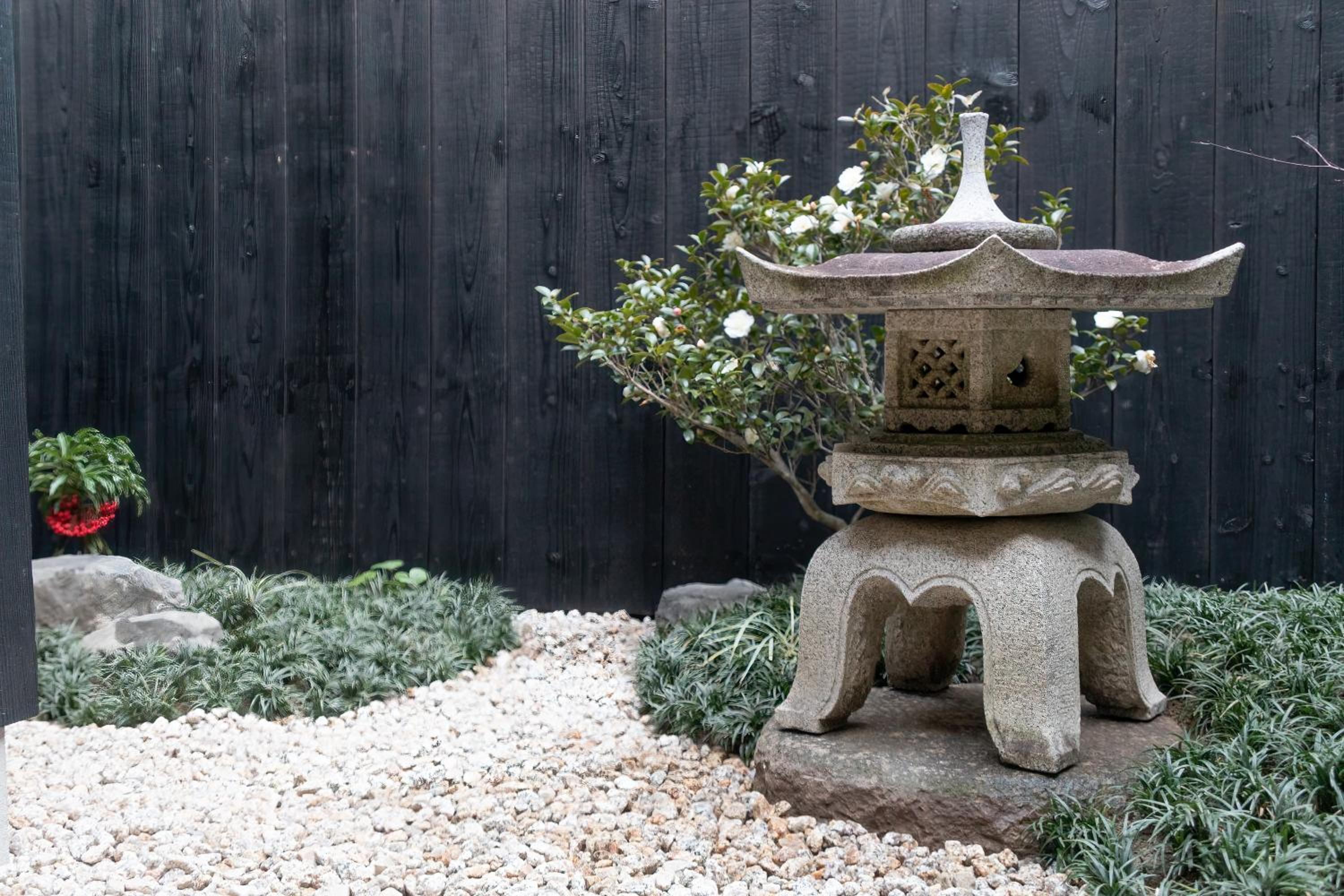 Kanade Inari-Sandomae