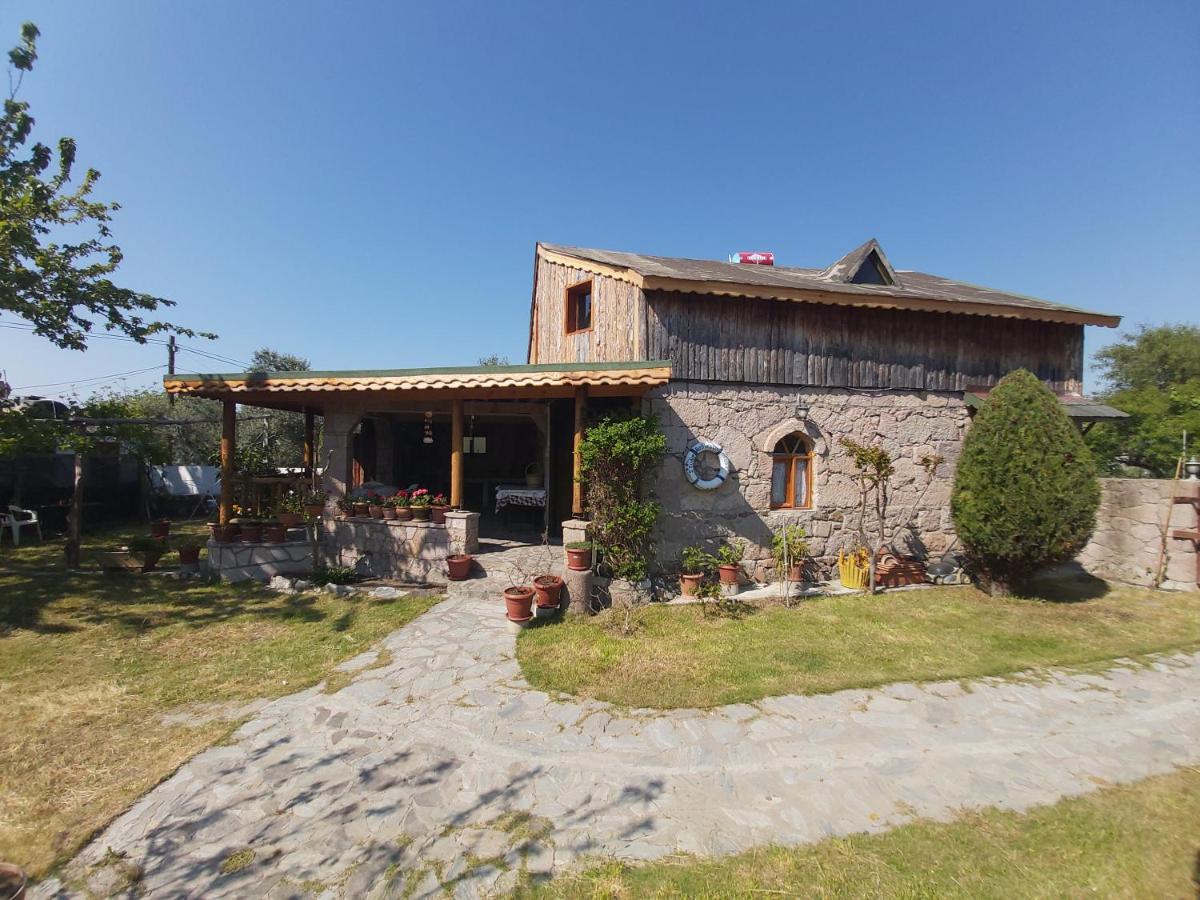 Robinson Stonehouse view 2