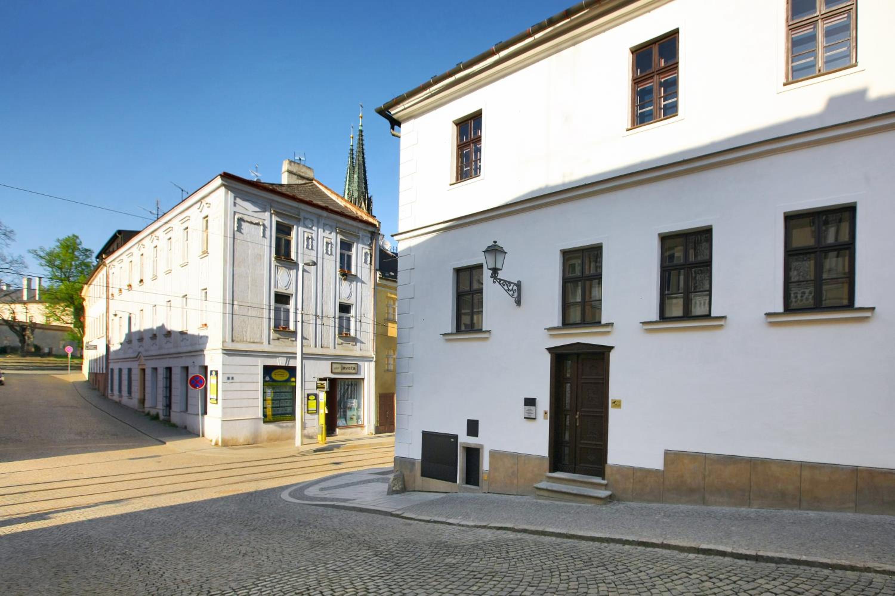 Royal Pension