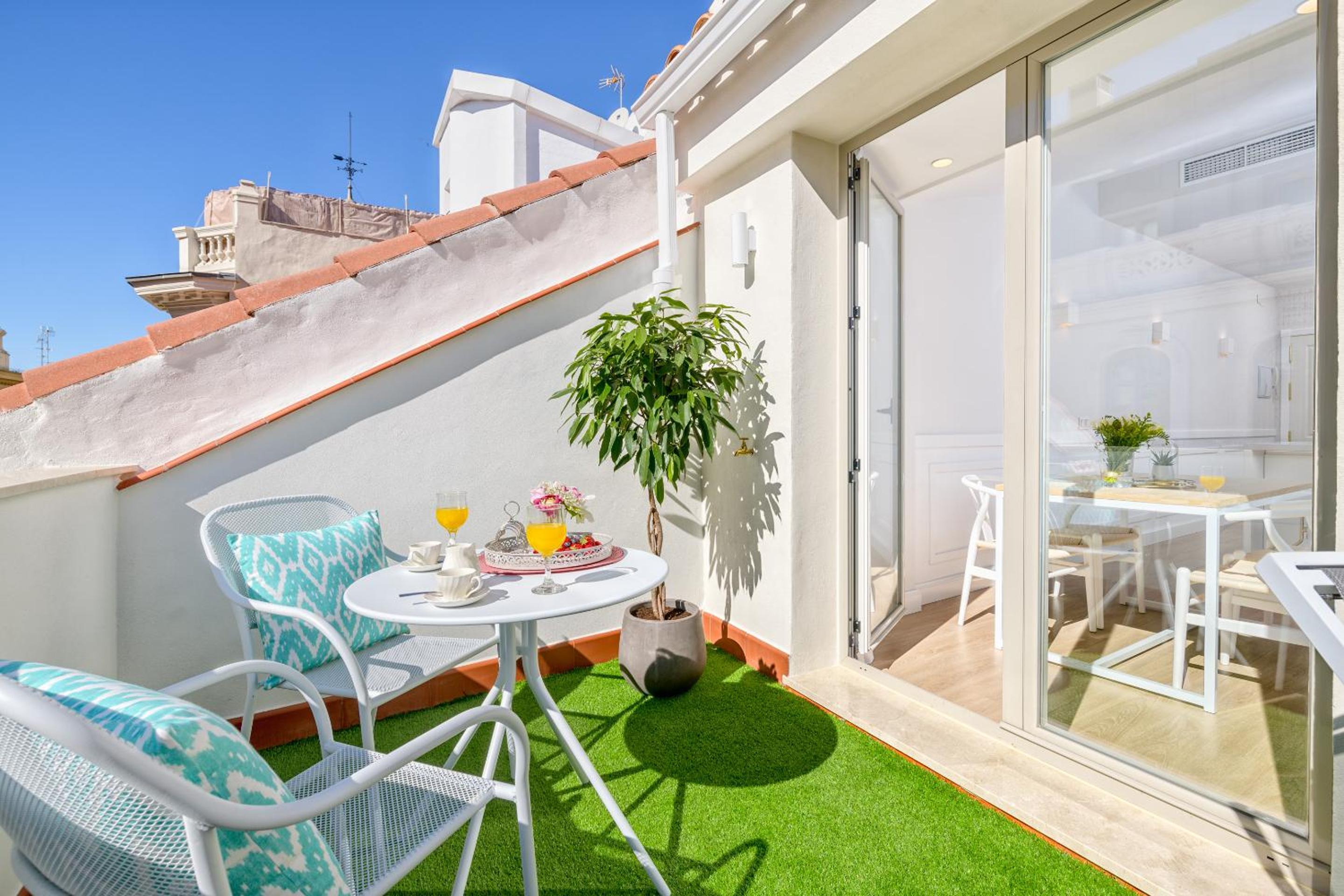 balance & terrace