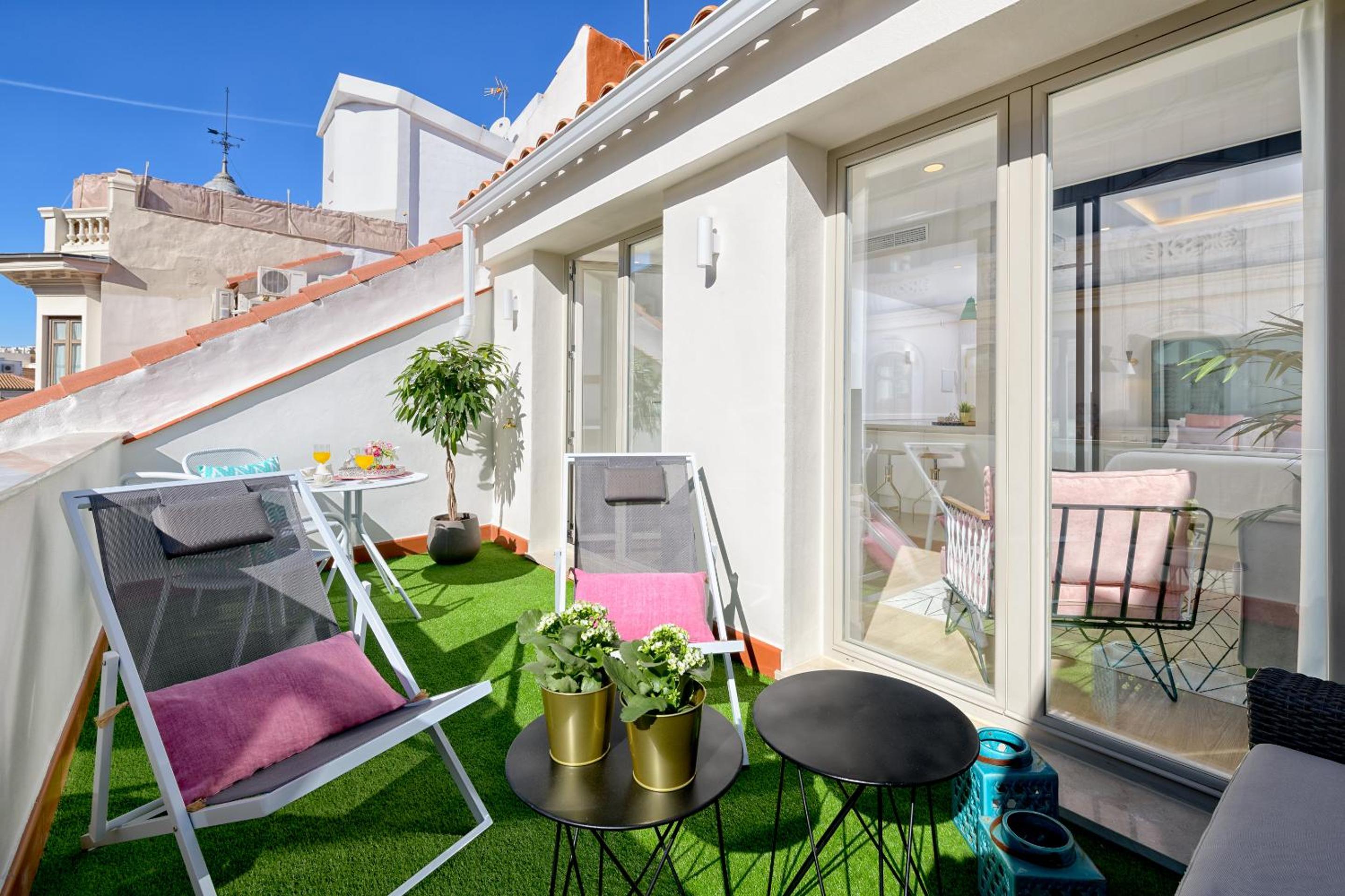 balance & terrace