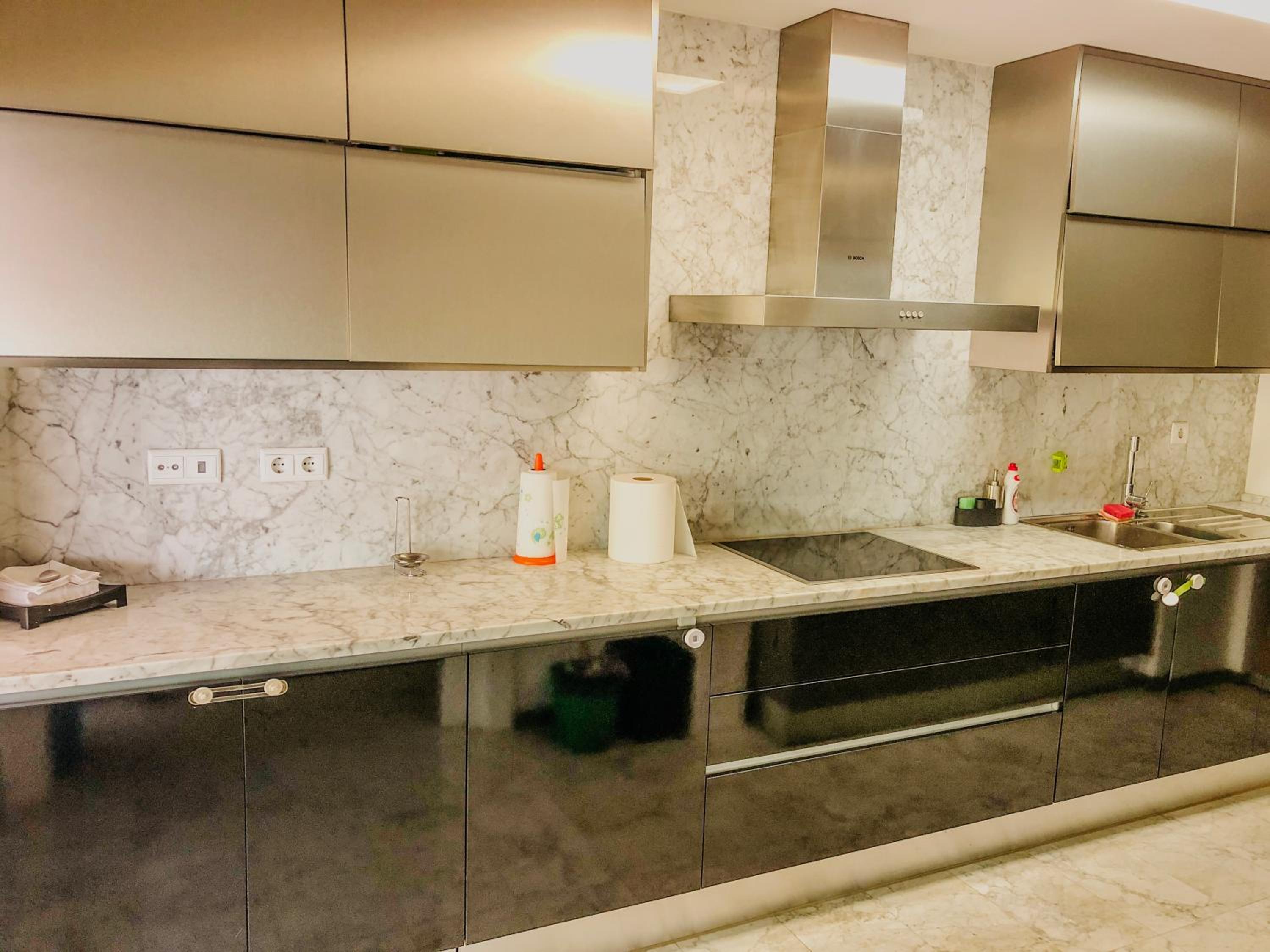 SPA apartment near the beach and marina