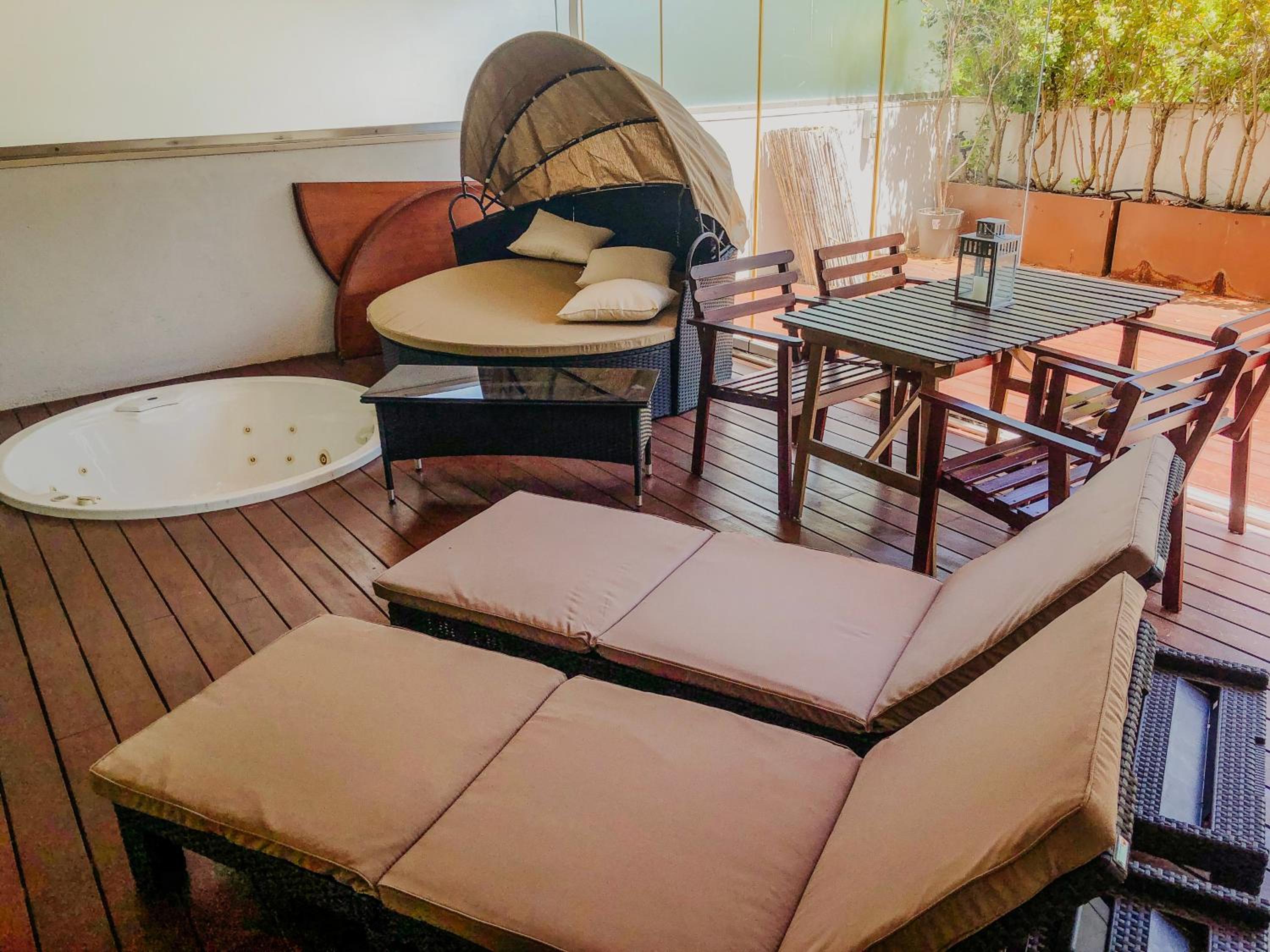 SPA apartment near the beach and marina