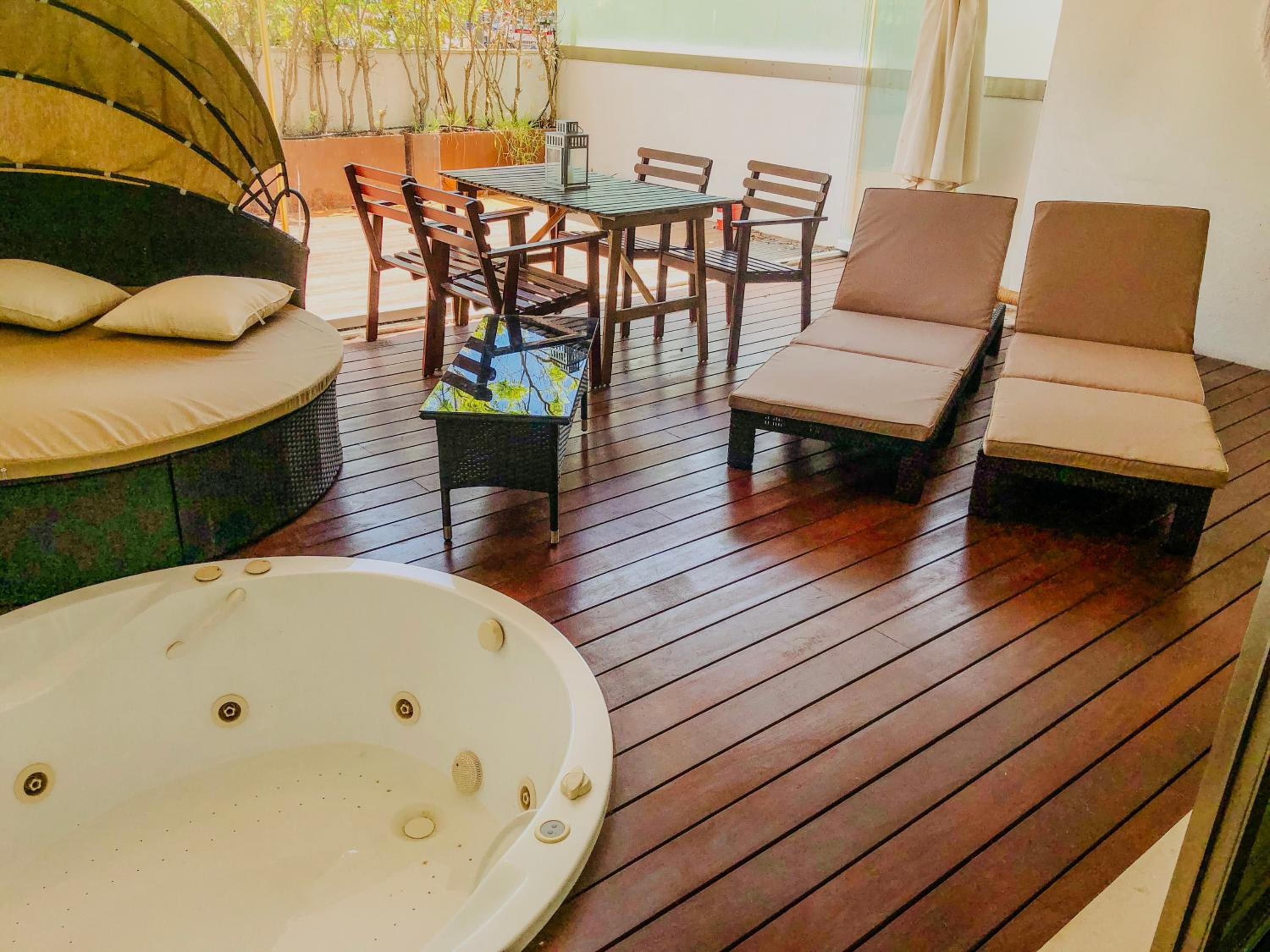 SPA apartment near the beach and marina