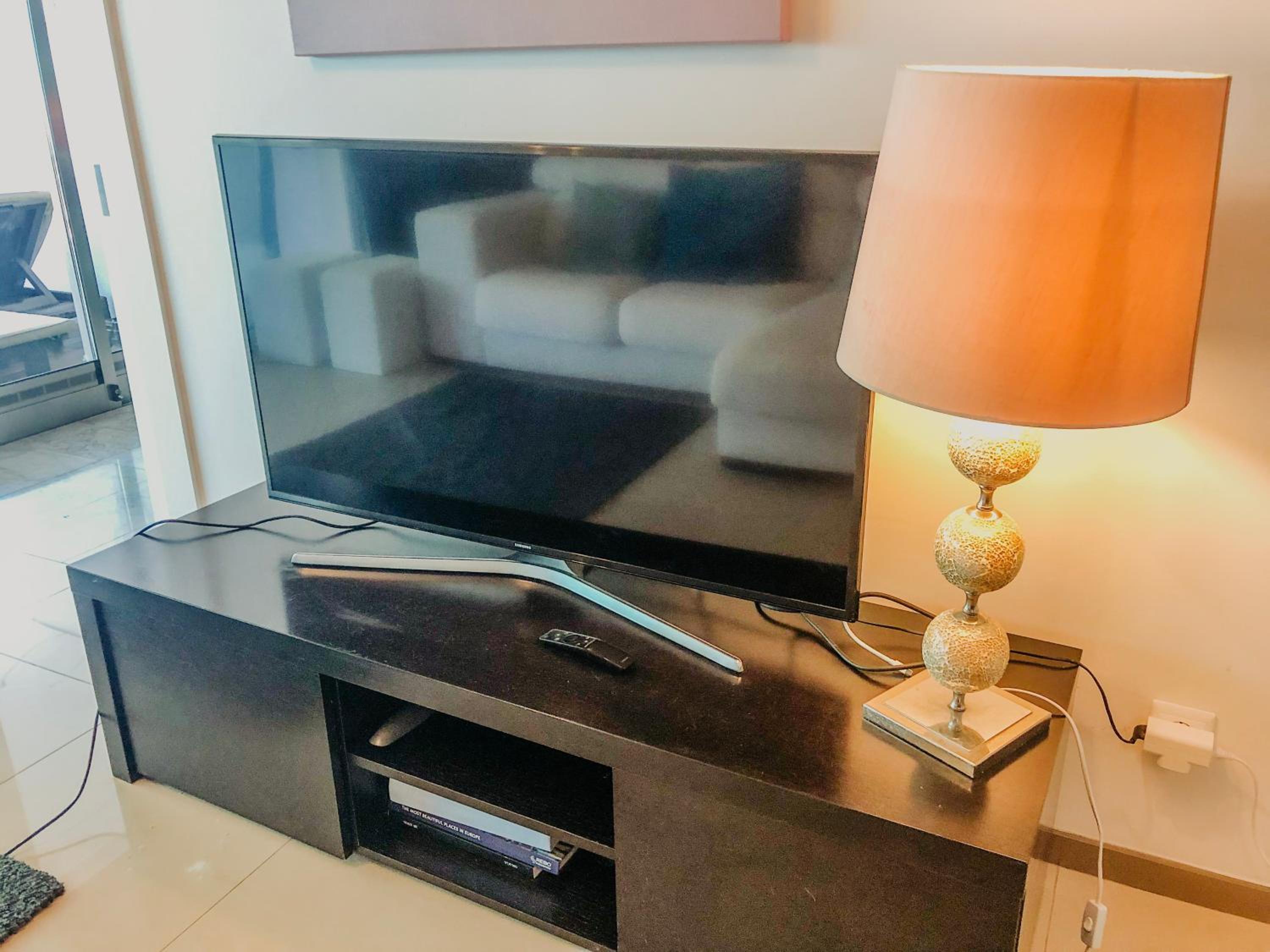 SPA apartment near the beach and marina