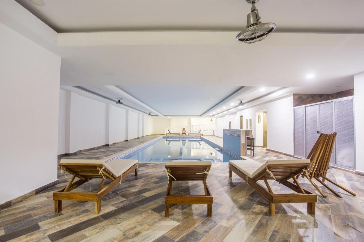 indoor pool