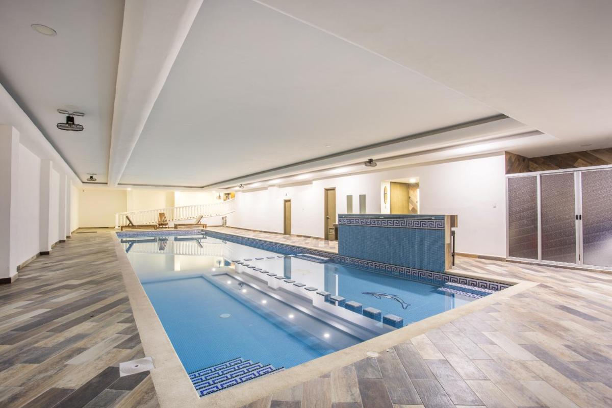indoor pool