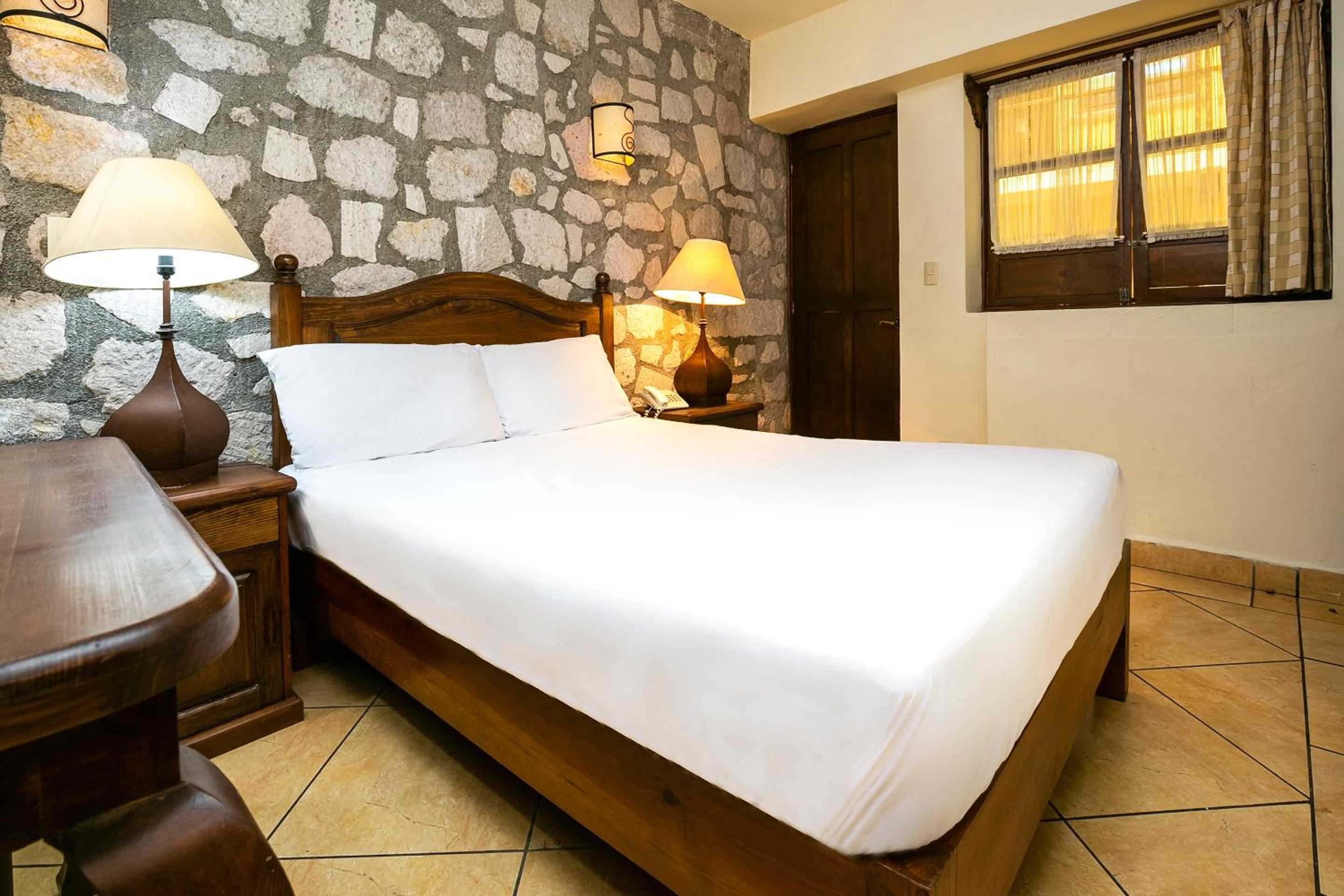 Hotel Casa del Virrey Suites - Property Image 17