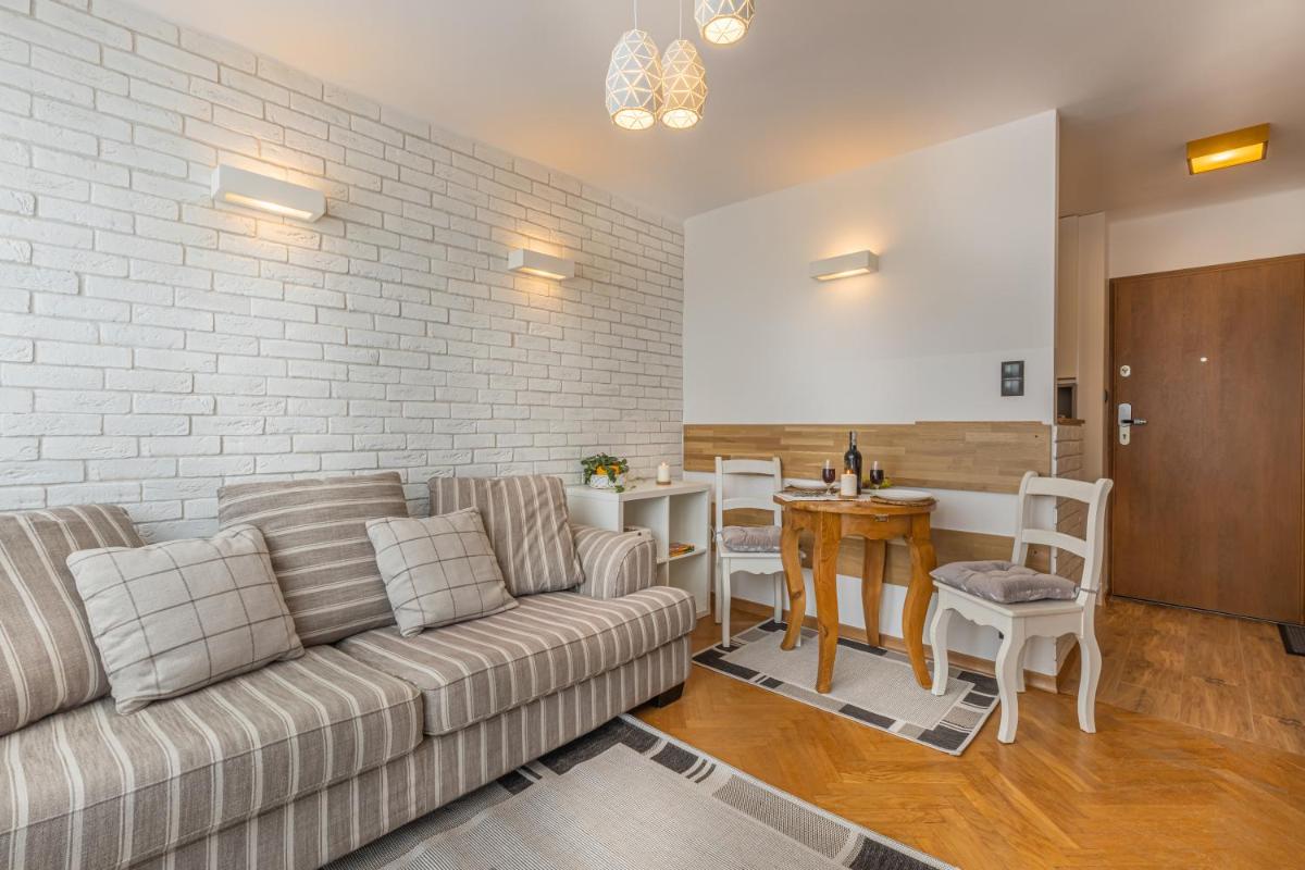Apartment Strict Warsaw Center - Metro, Free Parking view 5