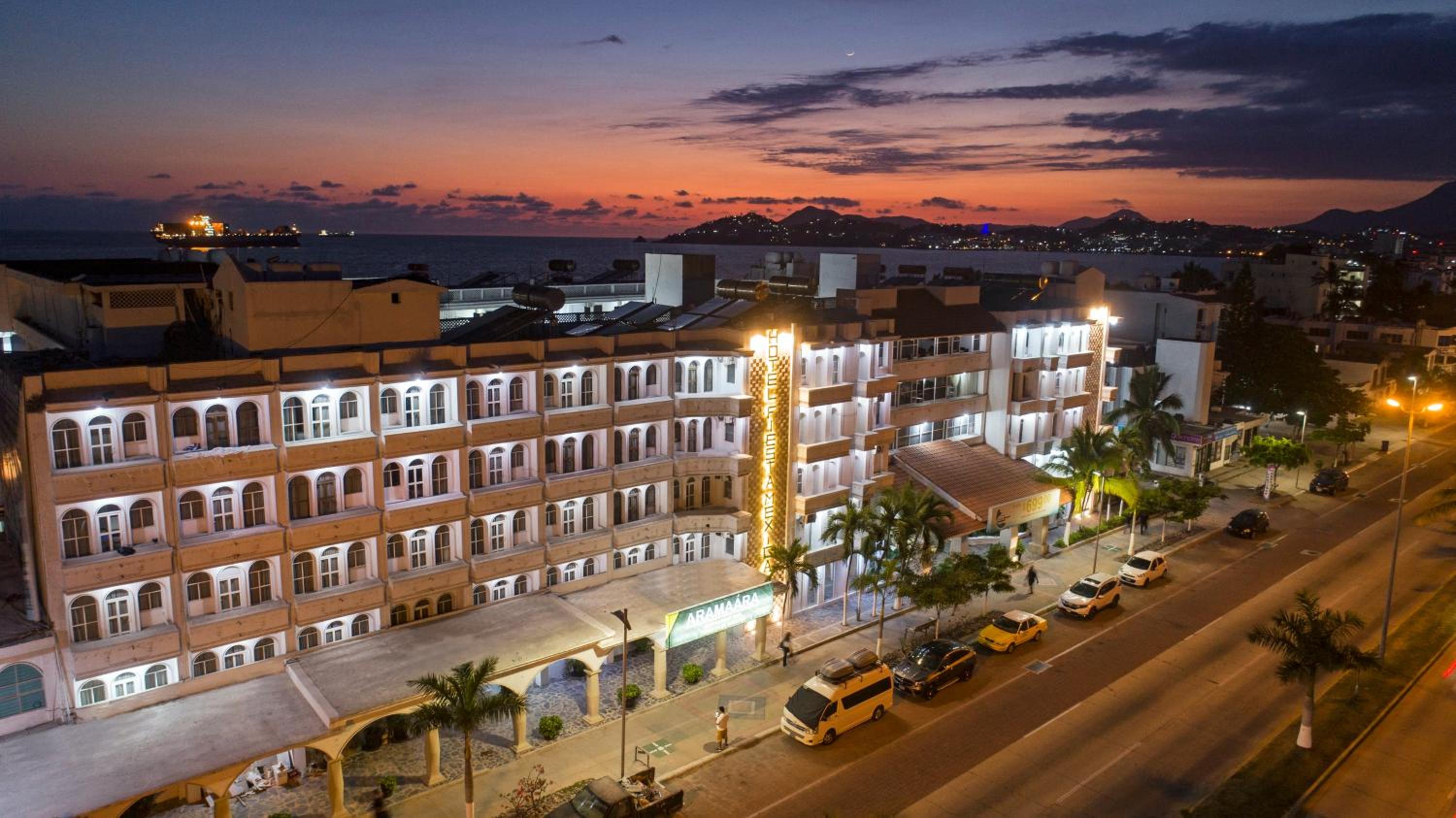 Hotel Fiesta Mexicana - Image 1