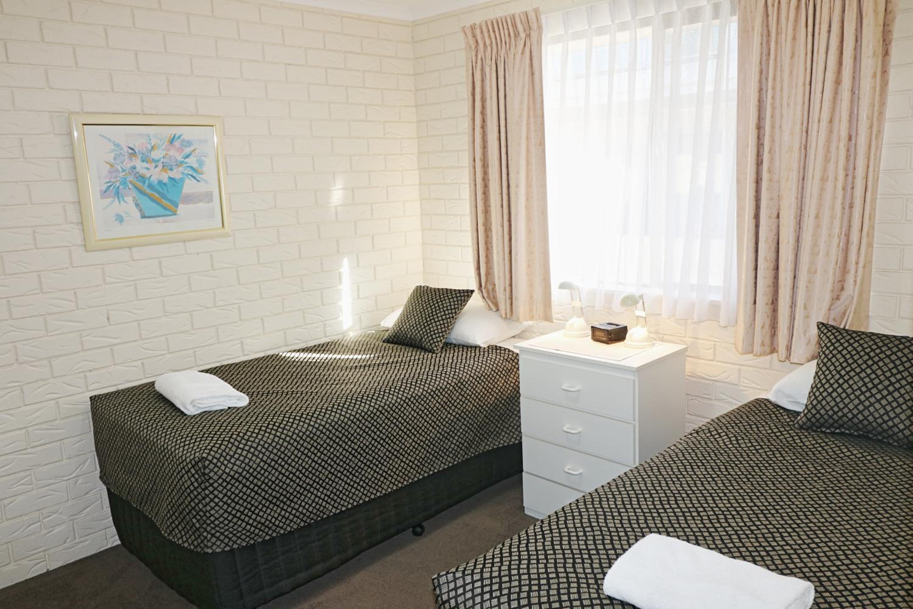 Capri Apartments
