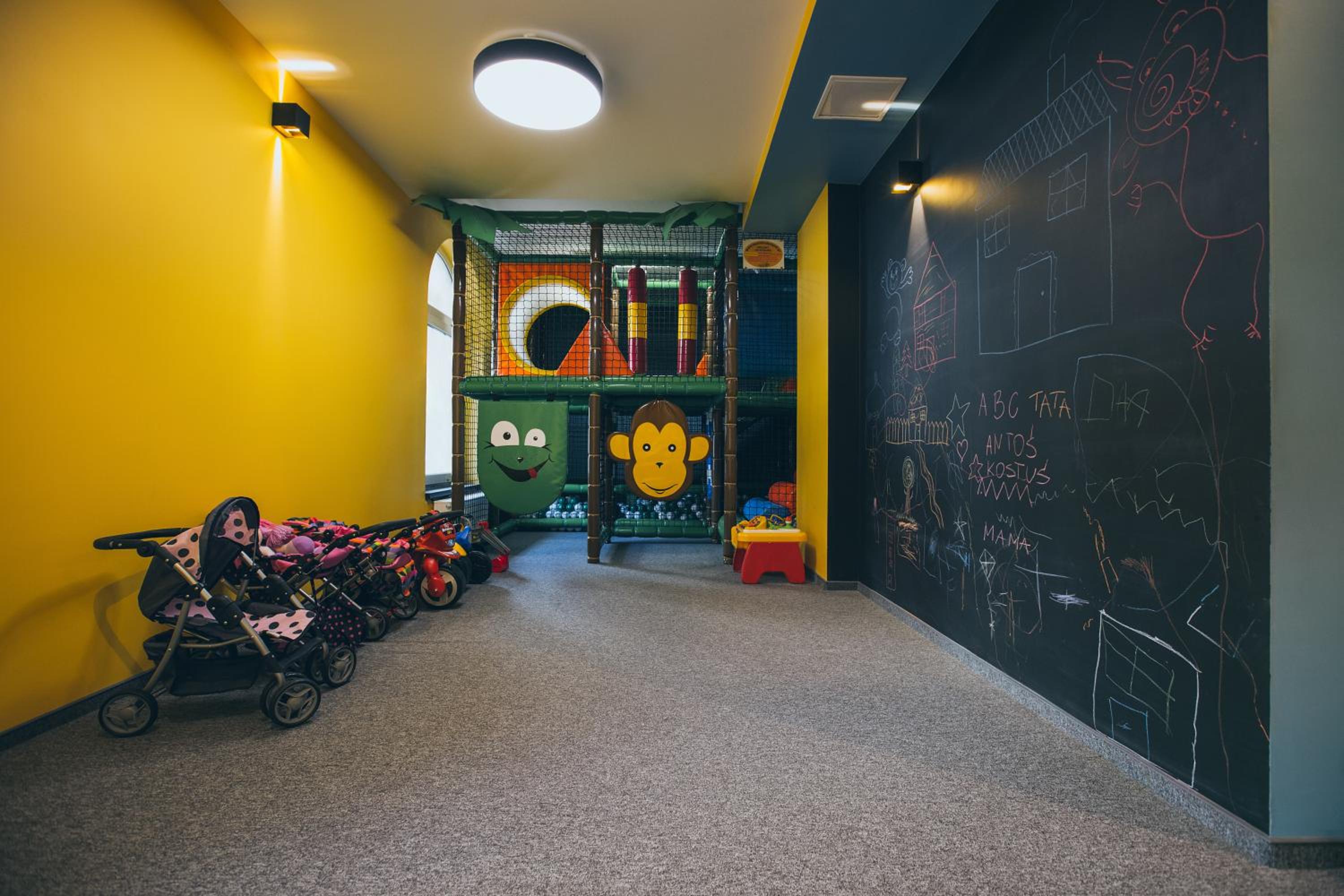 activities & amenities