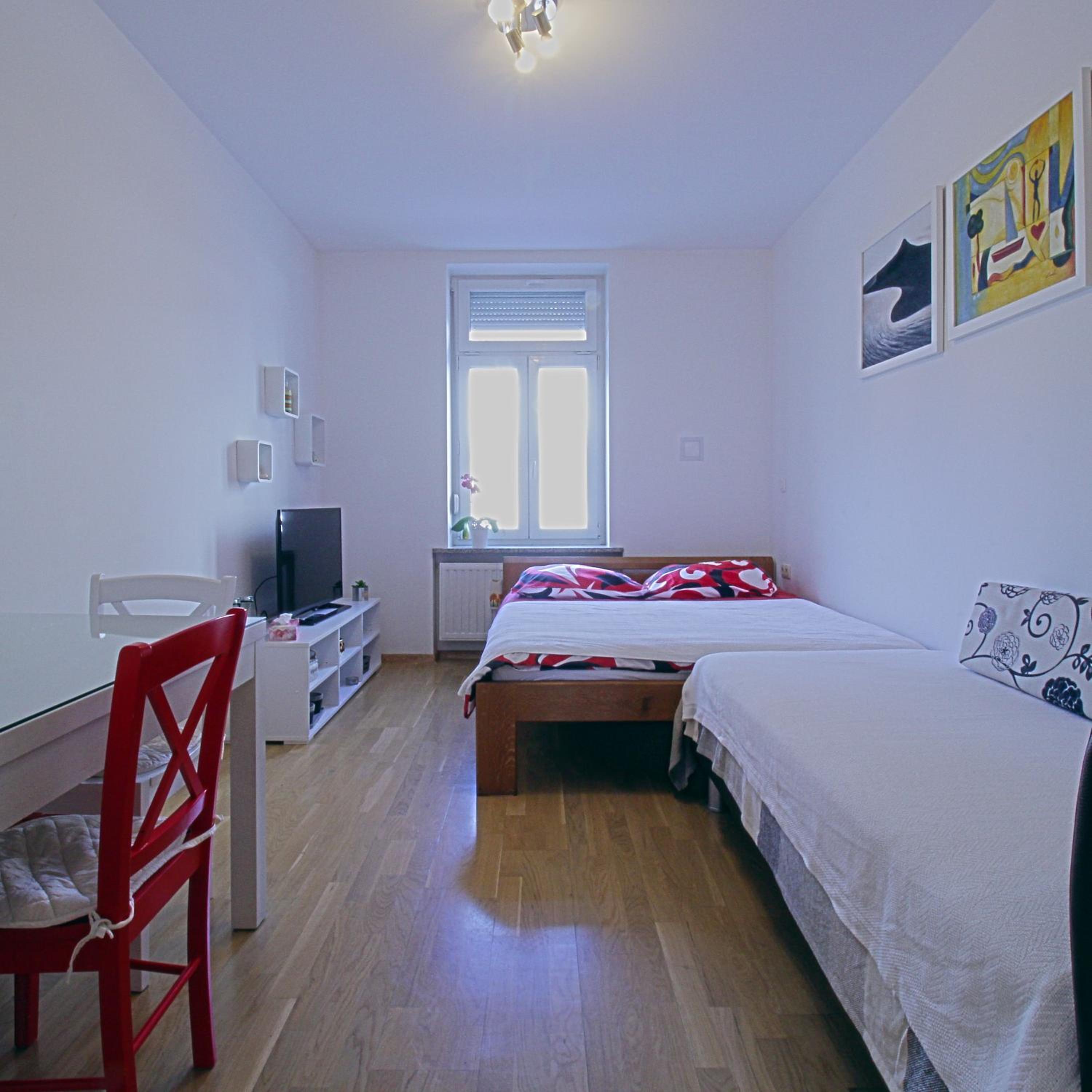 Apartment Vali view 3