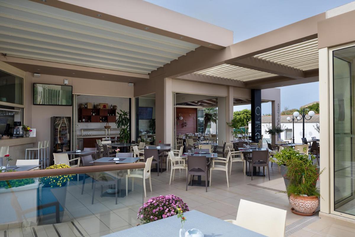 outdoor BBQ area